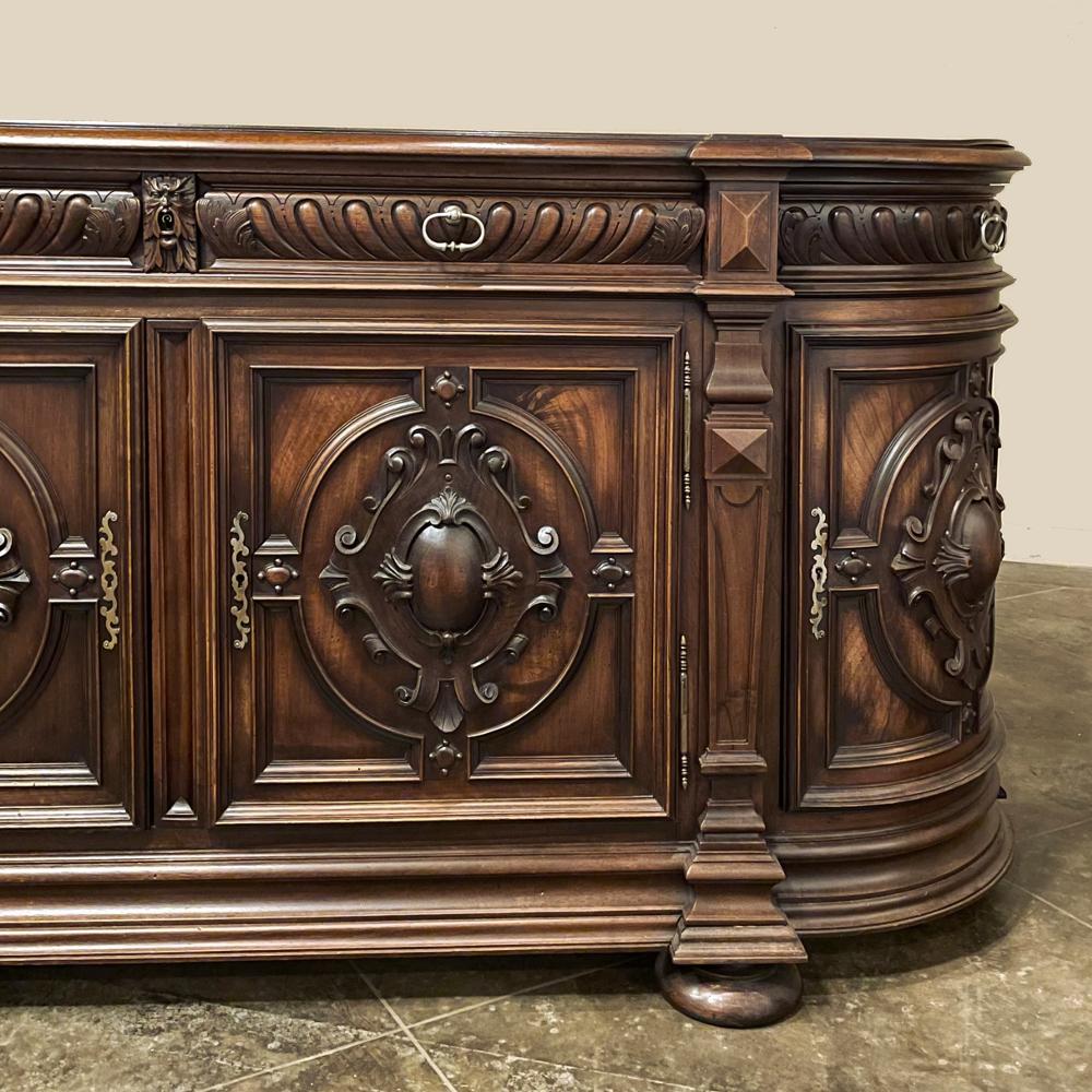 19th Century French Renaissance Revival Walnut Buffet For Sale 5