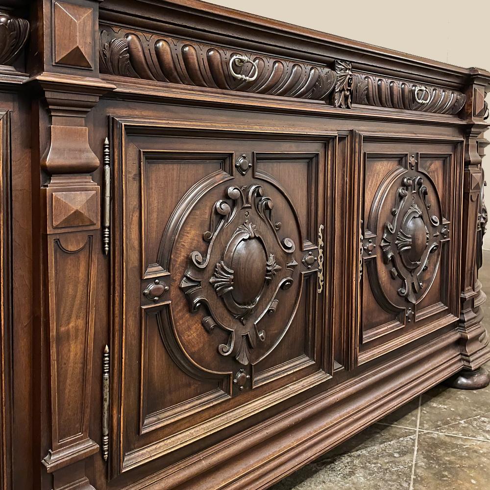 19th Century French Renaissance Revival Walnut Buffet For Sale 7