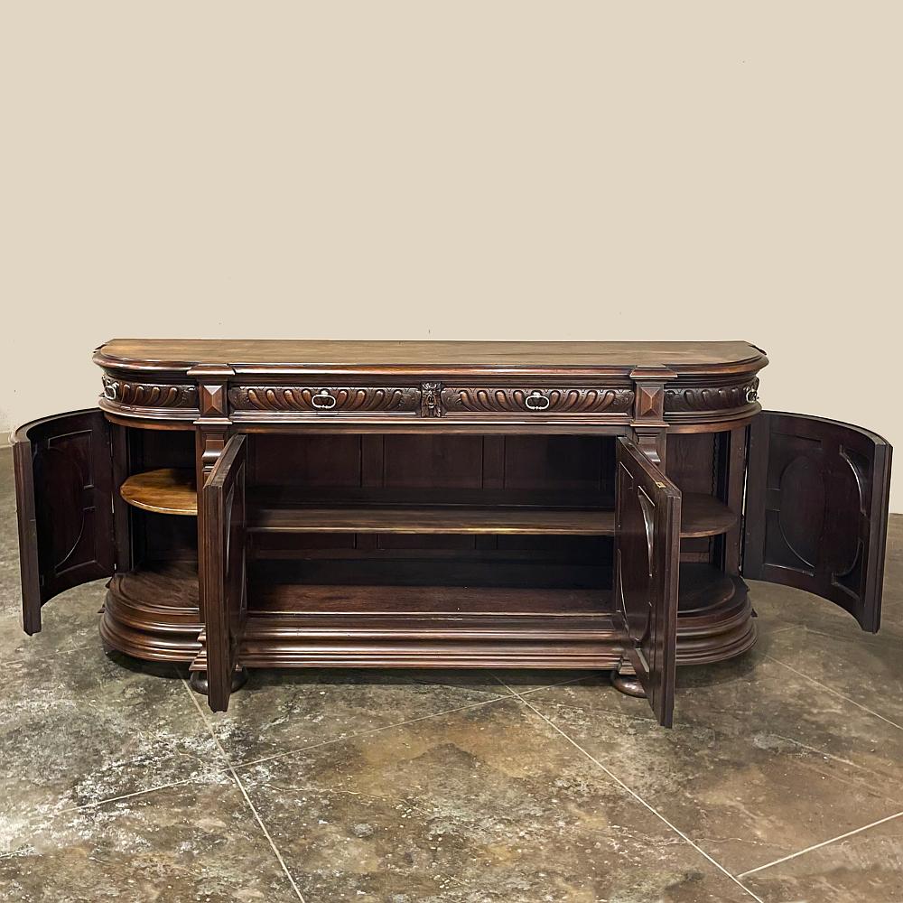 19th Century French Renaissance Revival Walnut Buffet In Good Condition For Sale In Dallas, TX