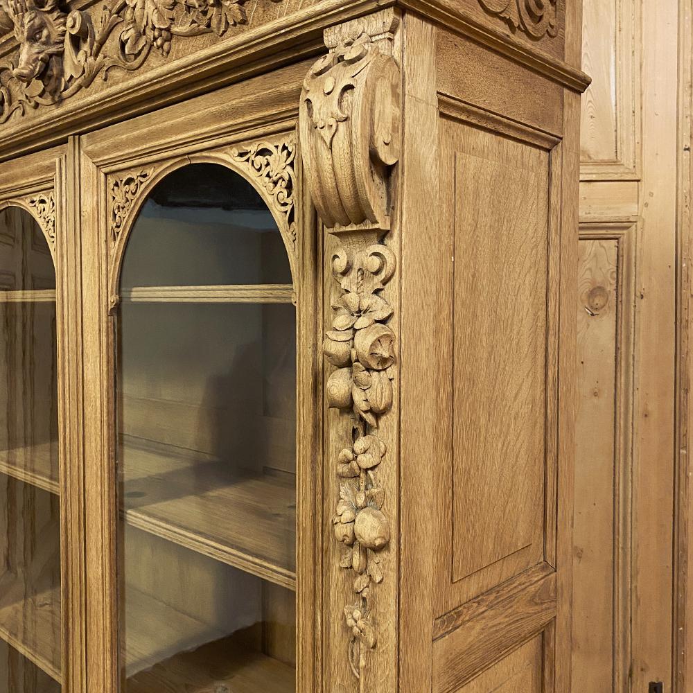 Oak 19th Century French Renaissance Stripped Hunt Bookcase