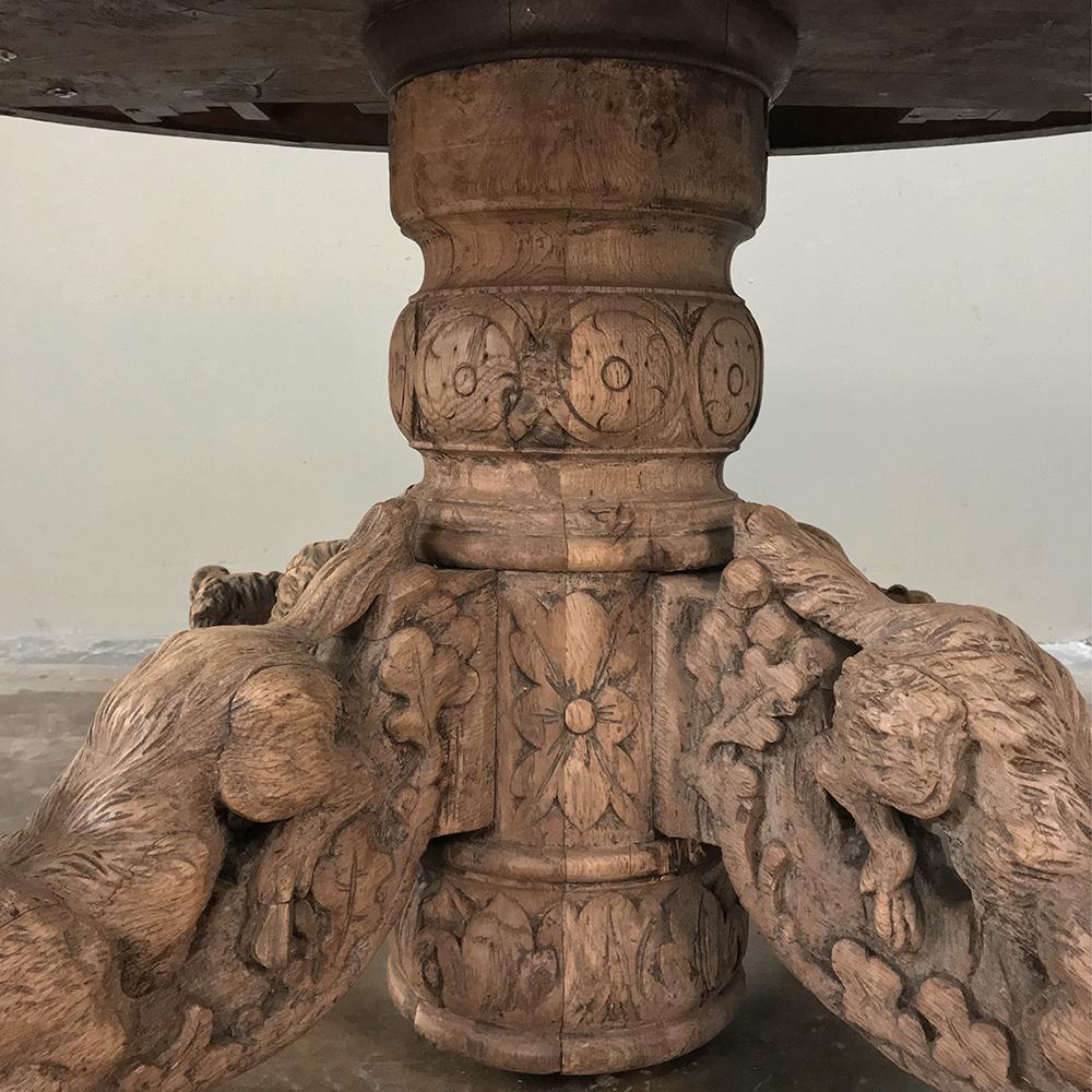 19th Century French Renaissance Stripped Oak Oval Hunt Table 5