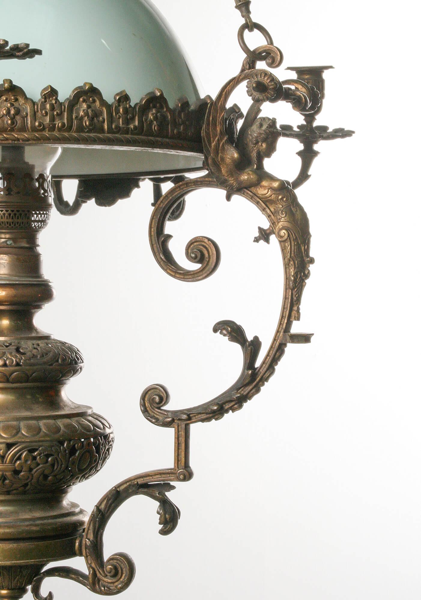 Doré Lampe à suspension à huile en bronze de style Renaissance française du XIXe siècle en vente