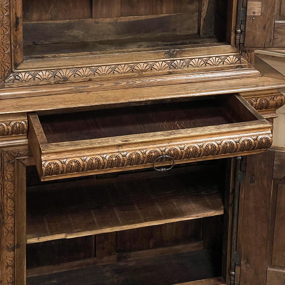 Acier ajouré Cabinet à deux niveaux French Renaissance du 19e siècle en vente
