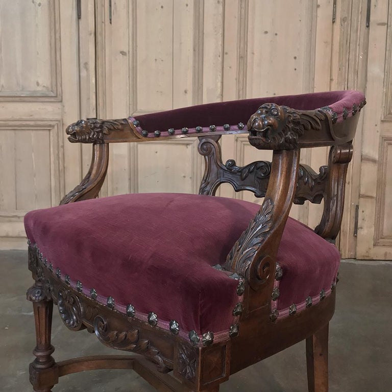 19th Century French Renaissance Walnut Desk Armchair In Good Condition For Sale In Dallas, TX