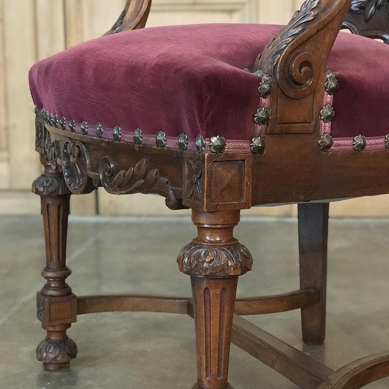 19th Century French Renaissance Walnut Desk Armchair For Sale 1
