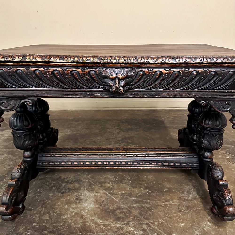 19th Century French Renaissance Writing Desk For Sale 5