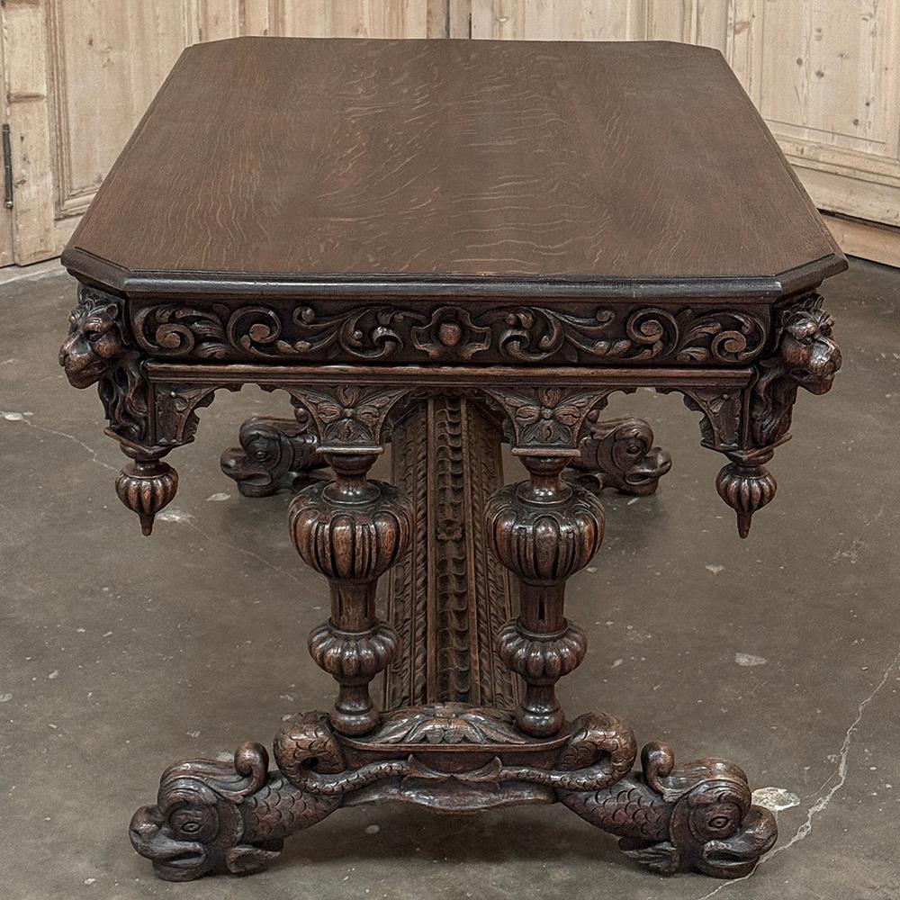 Table à écrire Renaissance française du 19ème siècle ~ Bureau avec Dauphins en vente 4