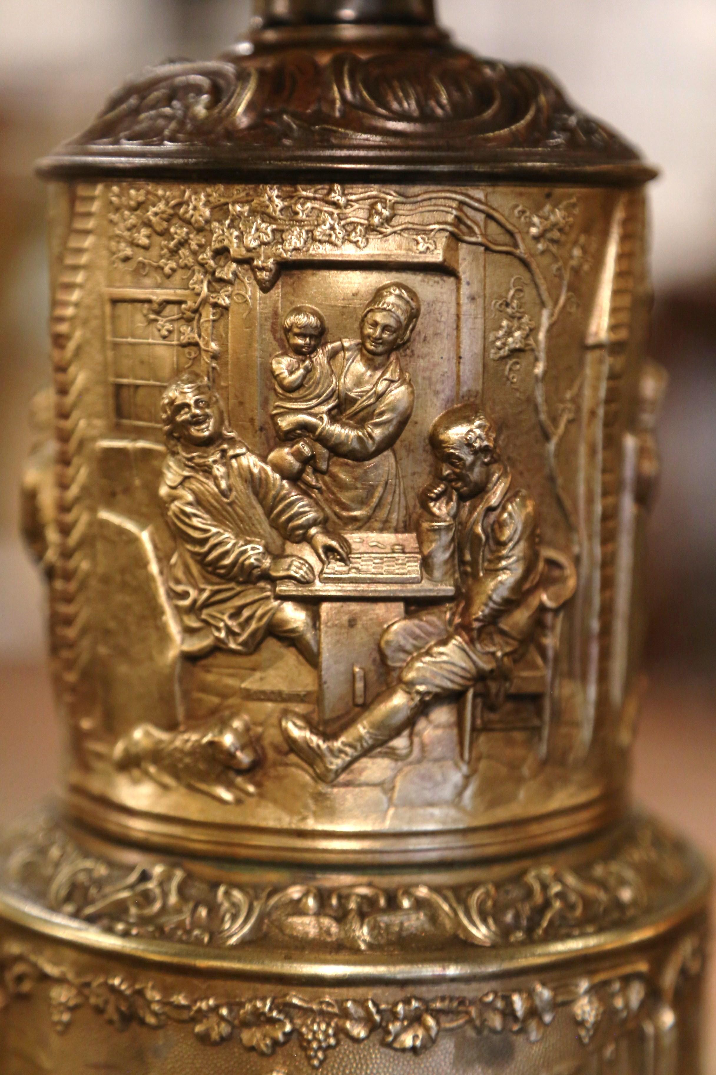  19th Century French Repousse Brass Oil Table Lamp with Tavern Scenes  For Sale 4