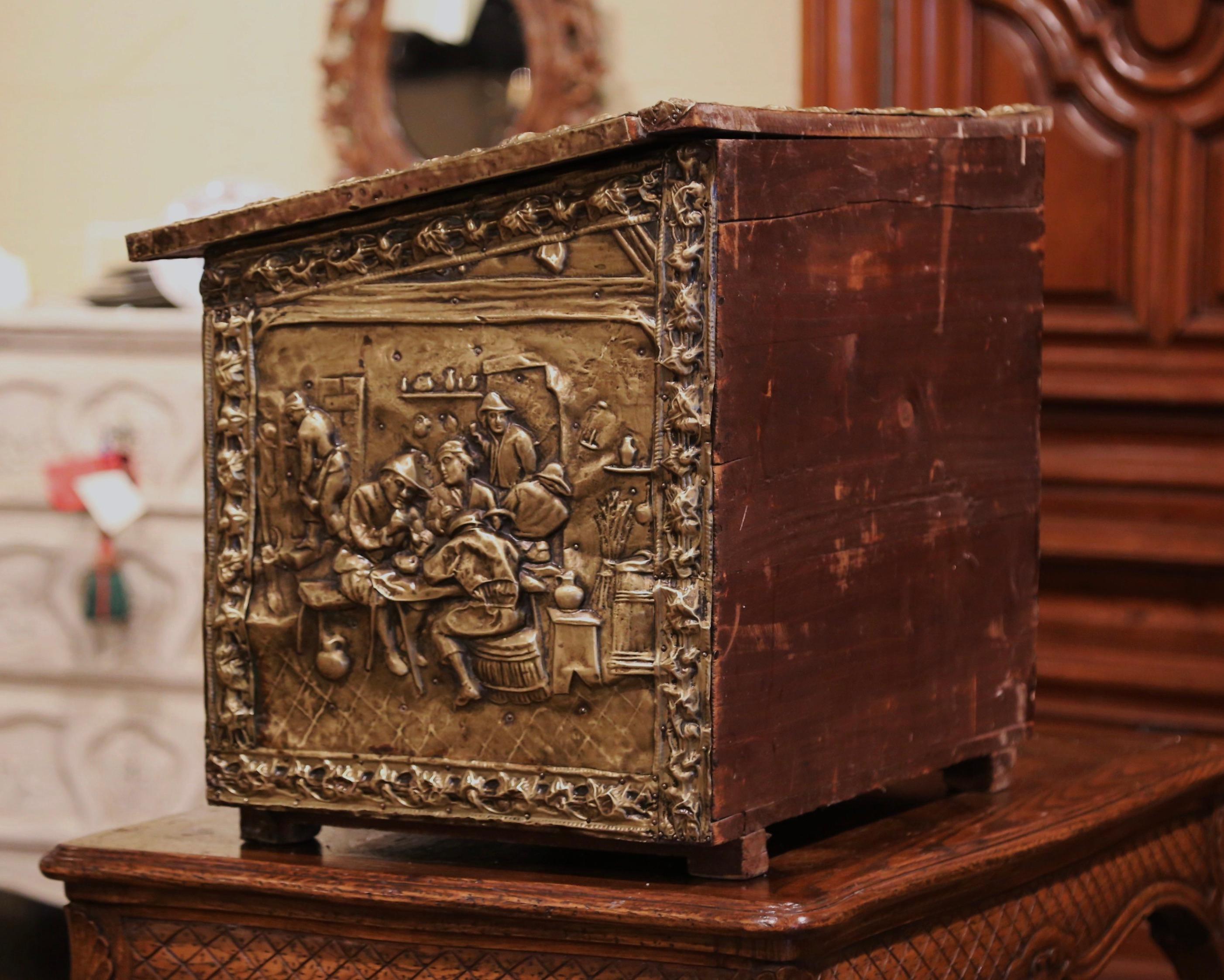19th Century French Repousse Brass and Wood Box with Pastoral Scenes Decor 3