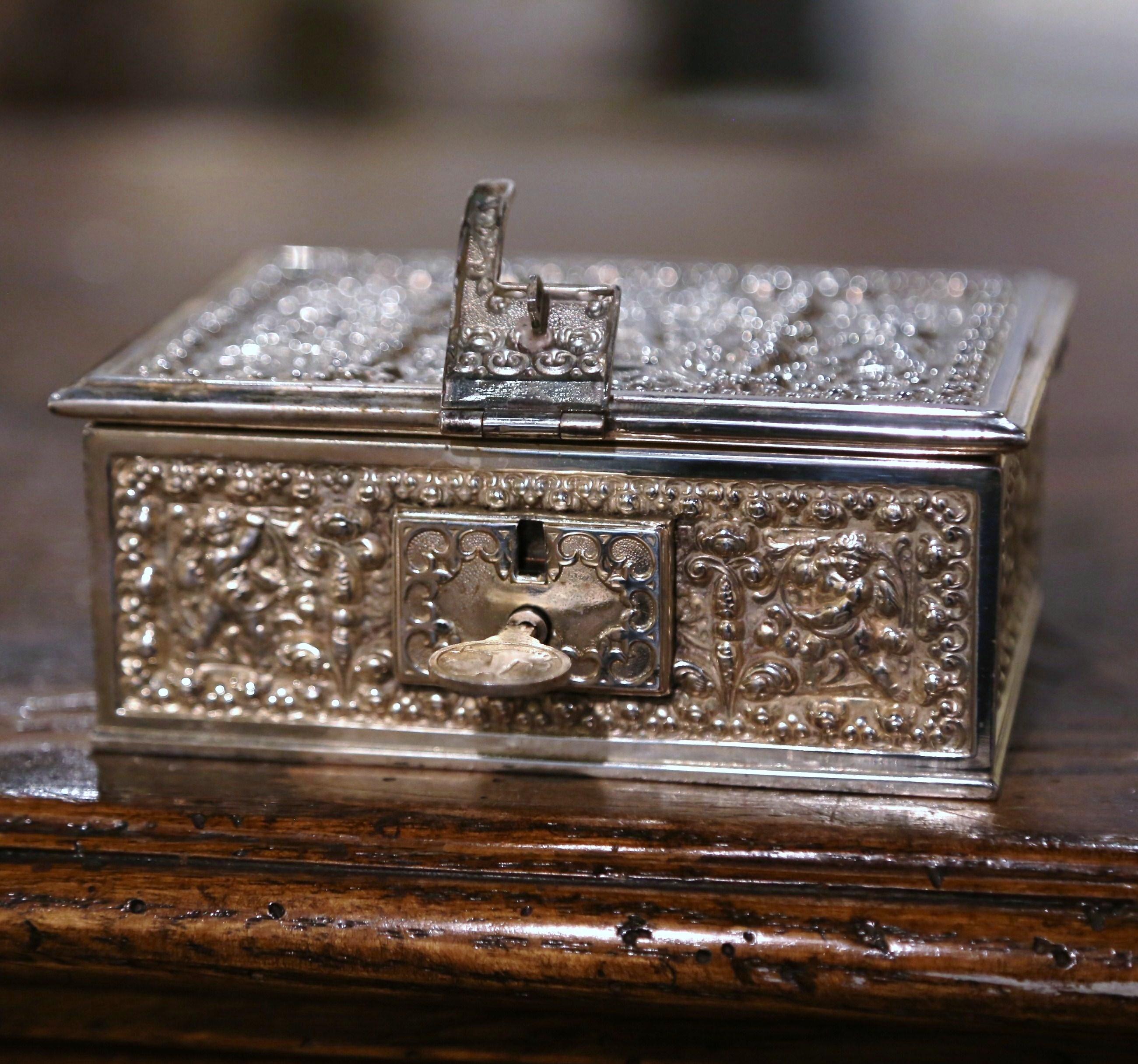 Napoleon III 19th Century French Repousse Silver Plated on Copper Jewelry Box For Sale