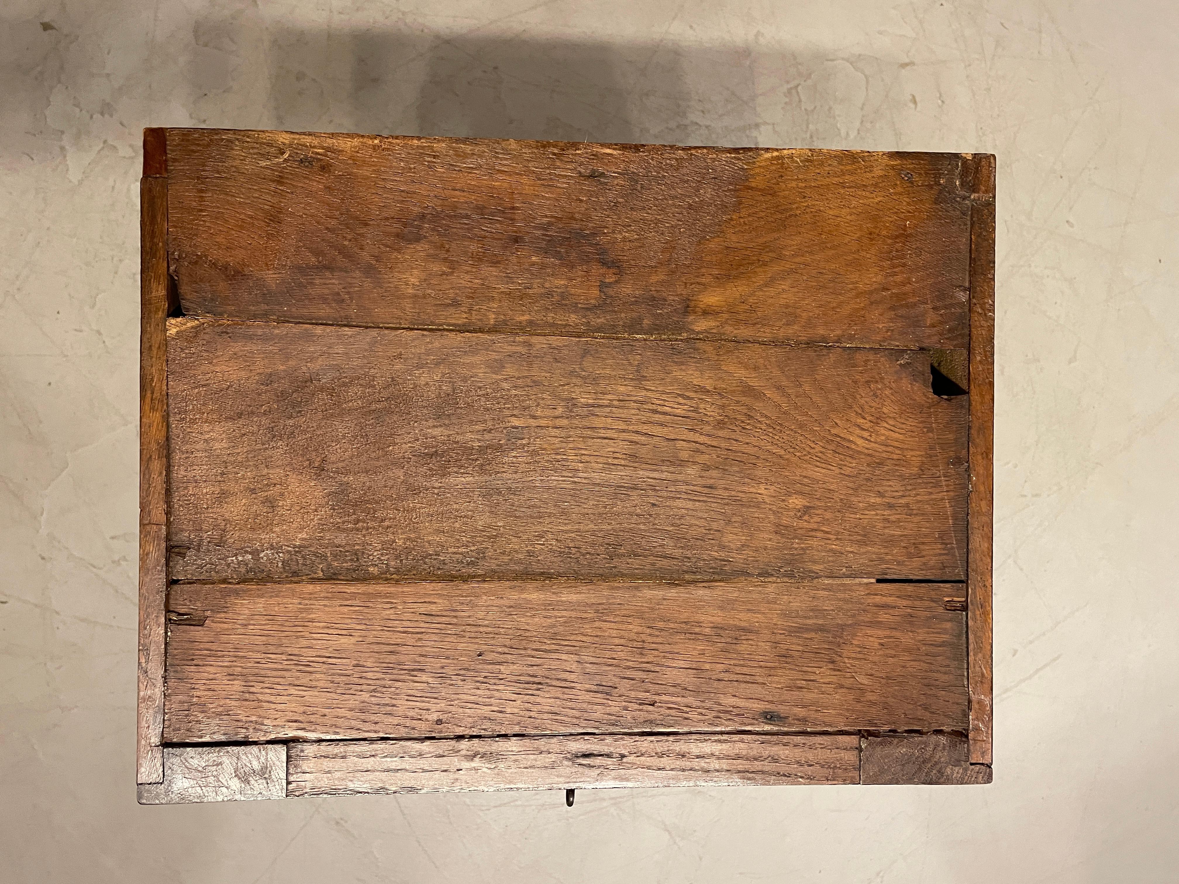 Console in mogano di restauro francese del XIX secolo in vendita 6
