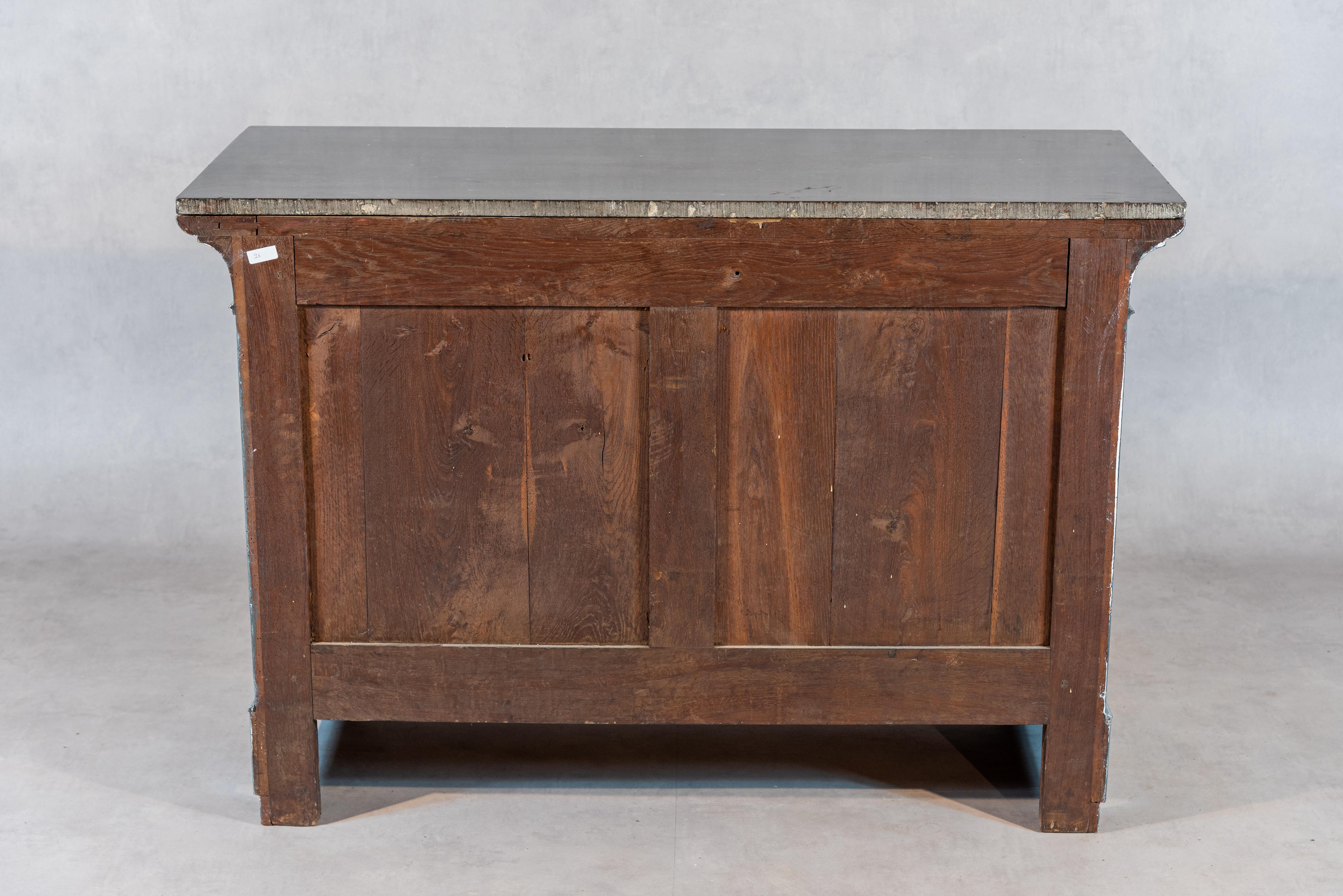 19th Century French Restauration Period Commode For Sale 2