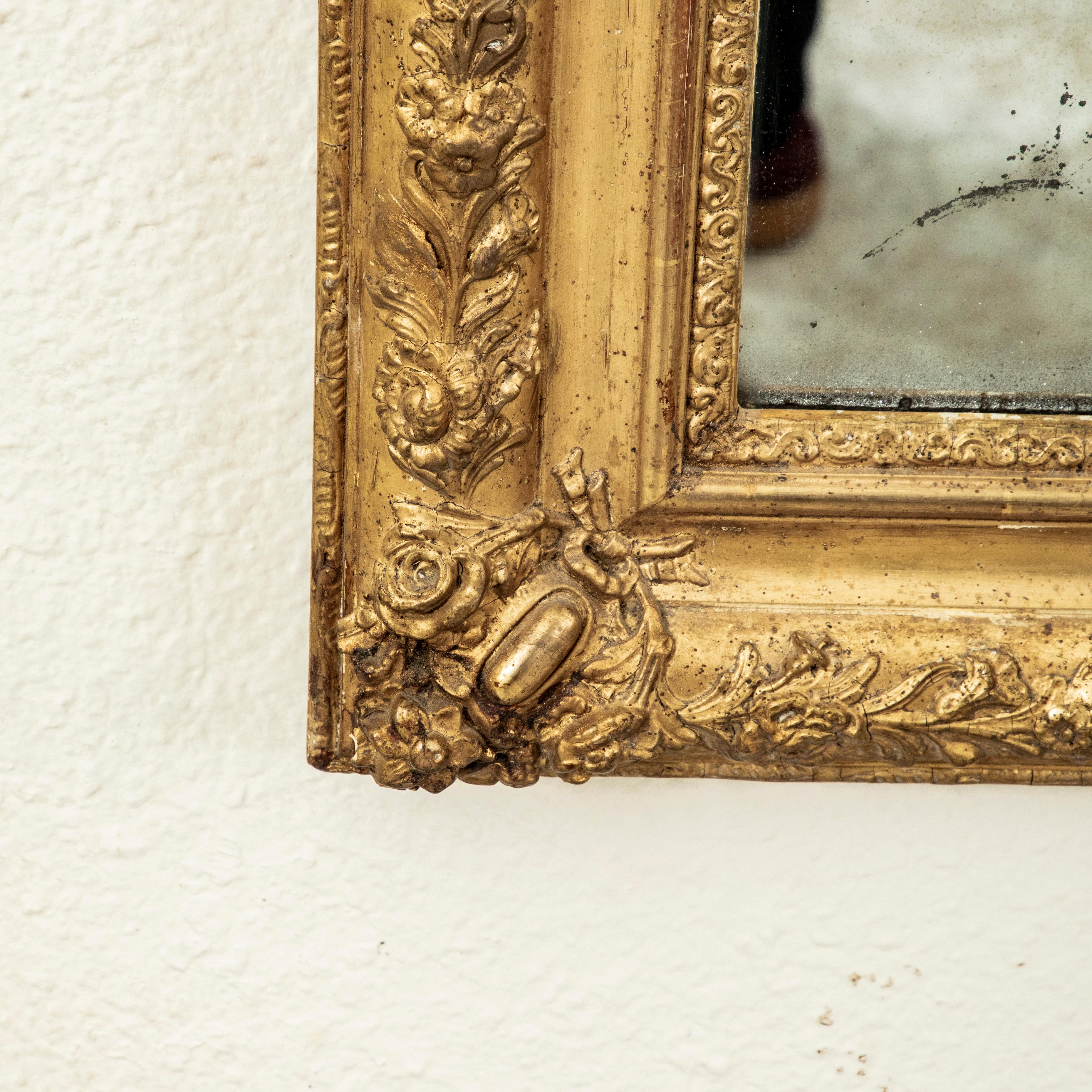 Verre mercuré Miroir en bois doré d'époque Restauration française du 19ème siècle, verre au mercure, 30-in W en vente