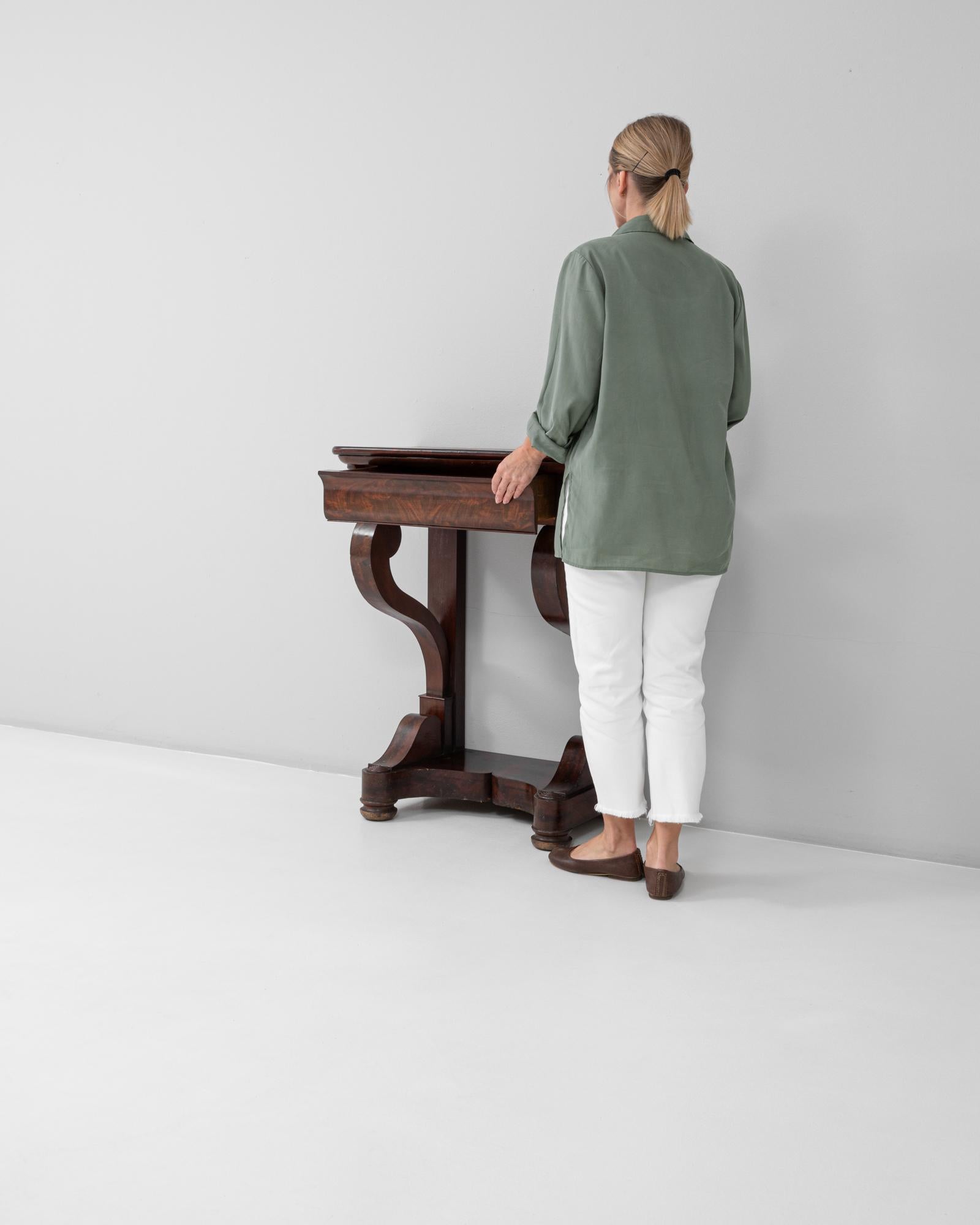 Mesa Consola de Madera de Restauración Francesa del Siglo XIX en Pátina Original en venta 2