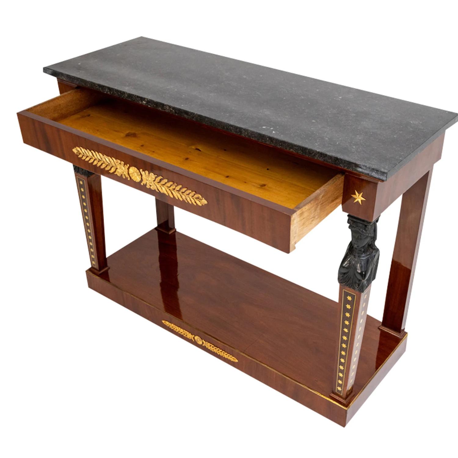 Empire 19th Century French Retour d'Egpyte Antique Veneered Mahogany Console Table For Sale