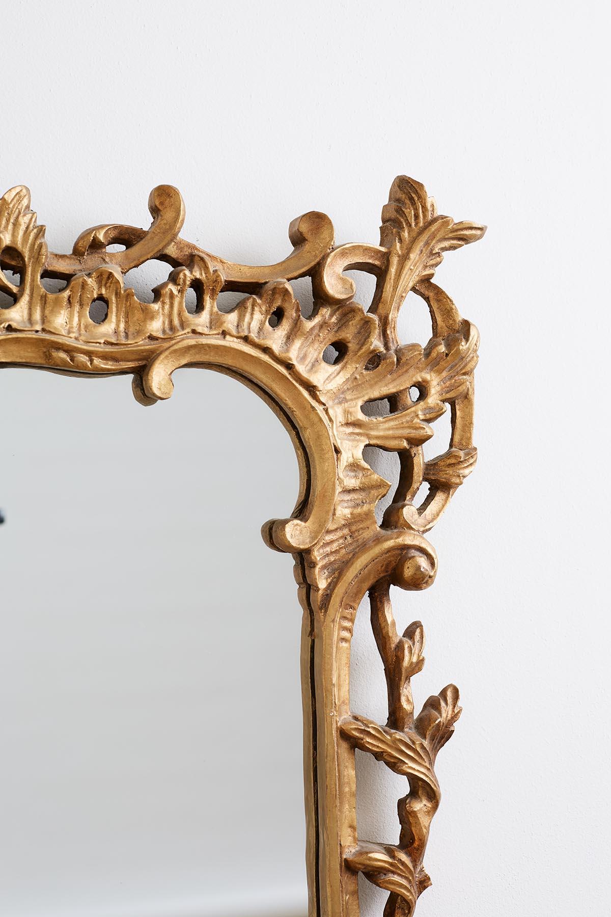 19th Century French Rococo Giltwood Carved Mirror In Good Condition In Rio Vista, CA