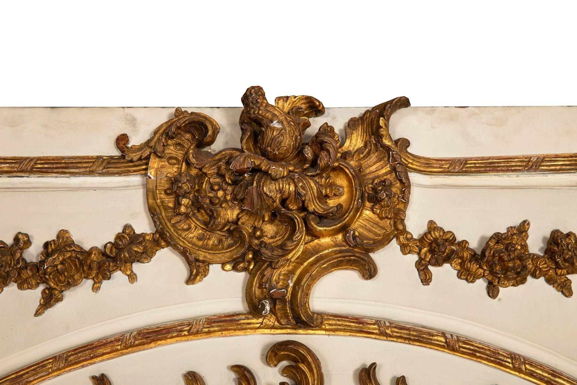 Specchio Trumeau in legno intagliato in stile Rococò Luigi XV del XIX secolo, H. H. 80 in vendita 2