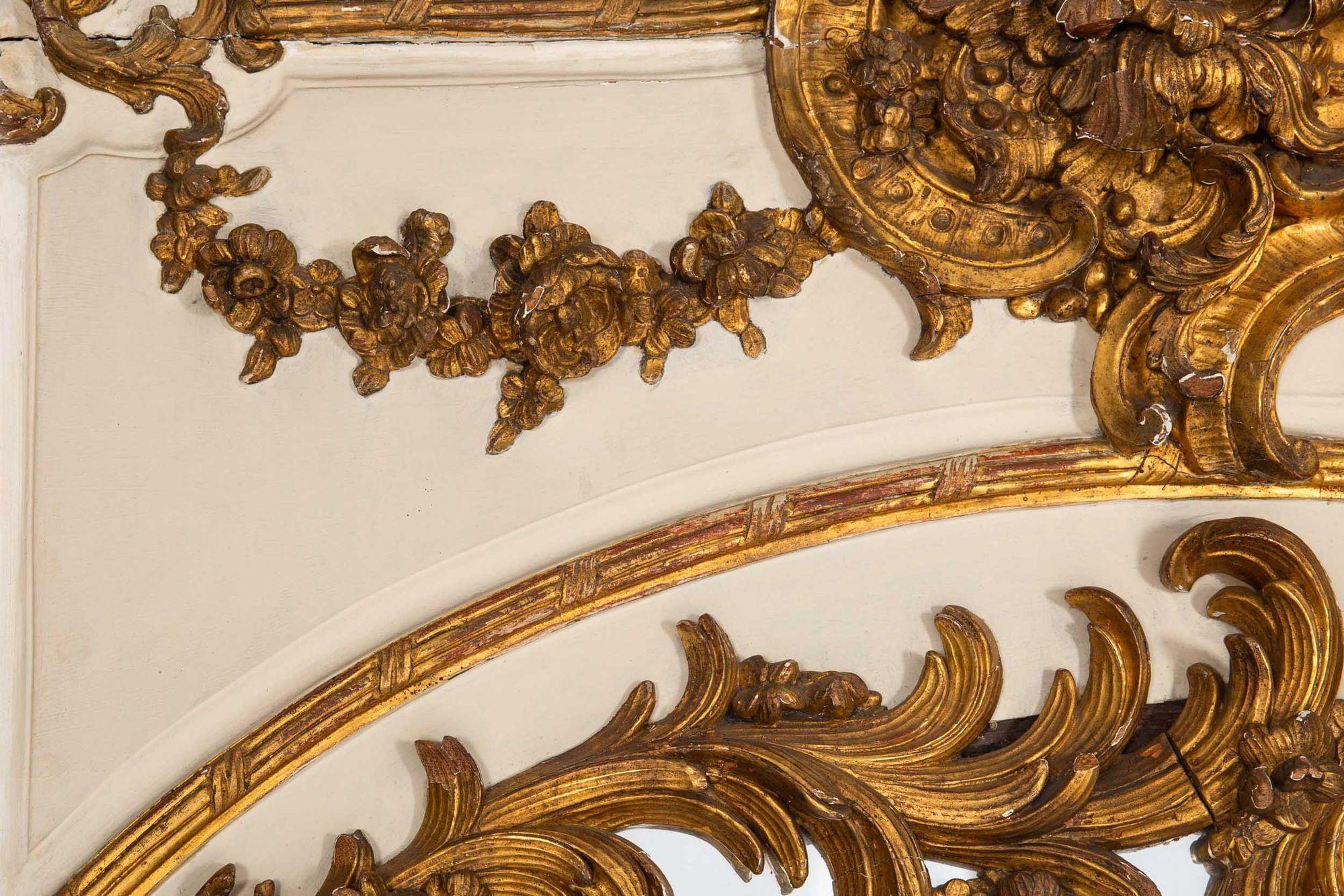 Specchio Trumeau in legno intagliato in stile Rococò Luigi XV del XIX secolo, H. H. 80 in vendita 4