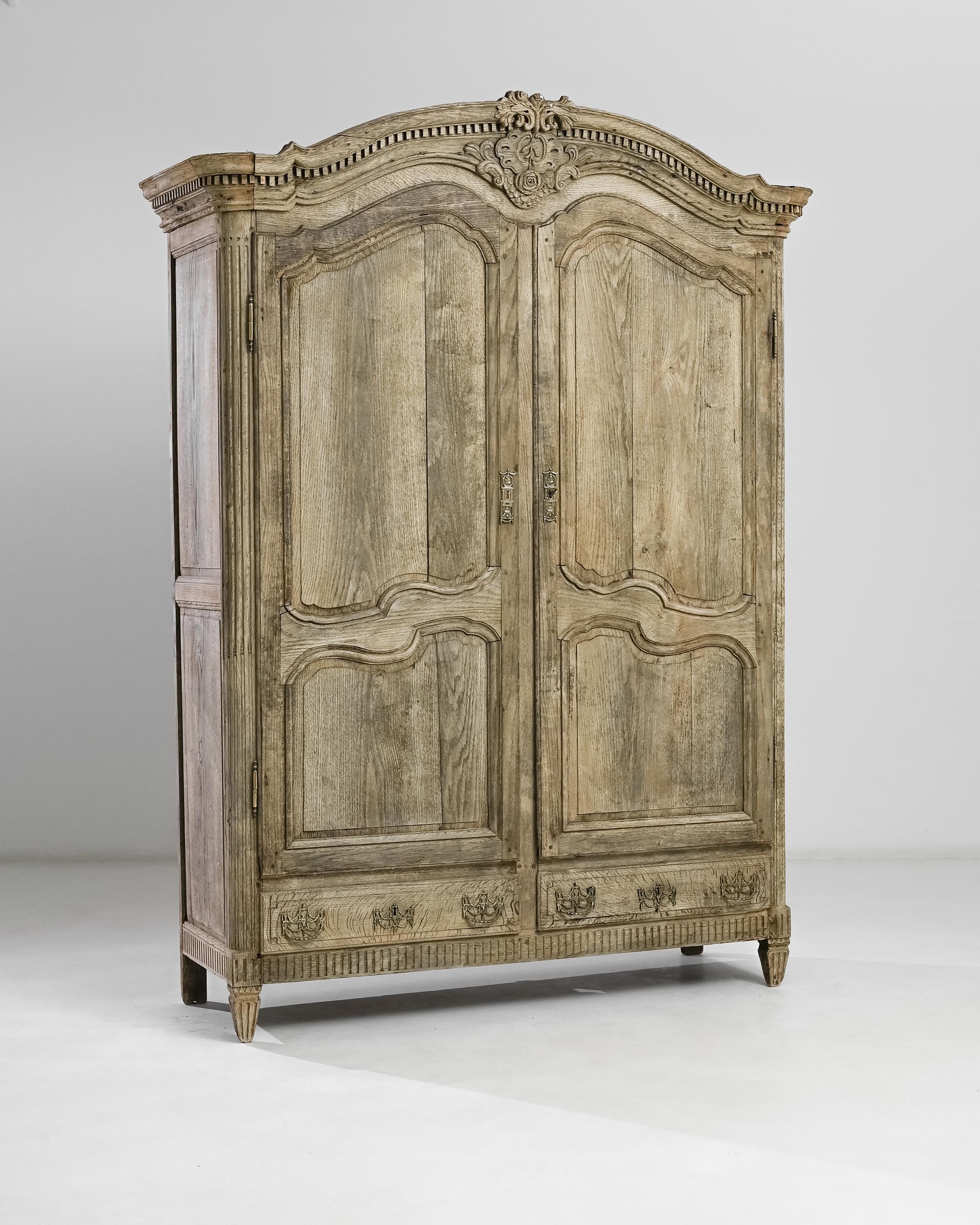 19th Century French Rococo Revival Bleached Oak Wardrobe In Good Condition In High Point, NC