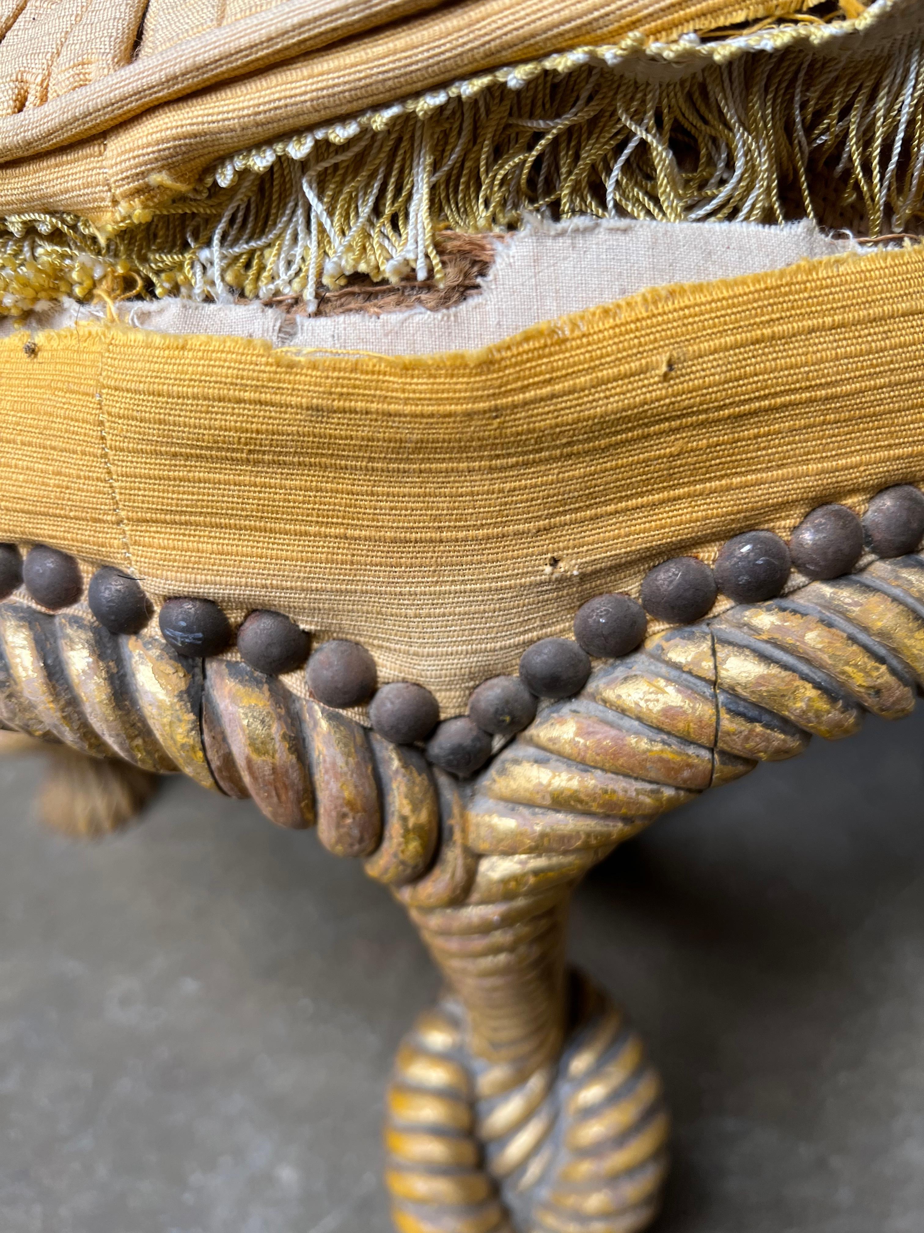 Französischer Seilhocker aus dem 19. Jahrhundert mit vergoldeter Oberfläche im Angebot 1