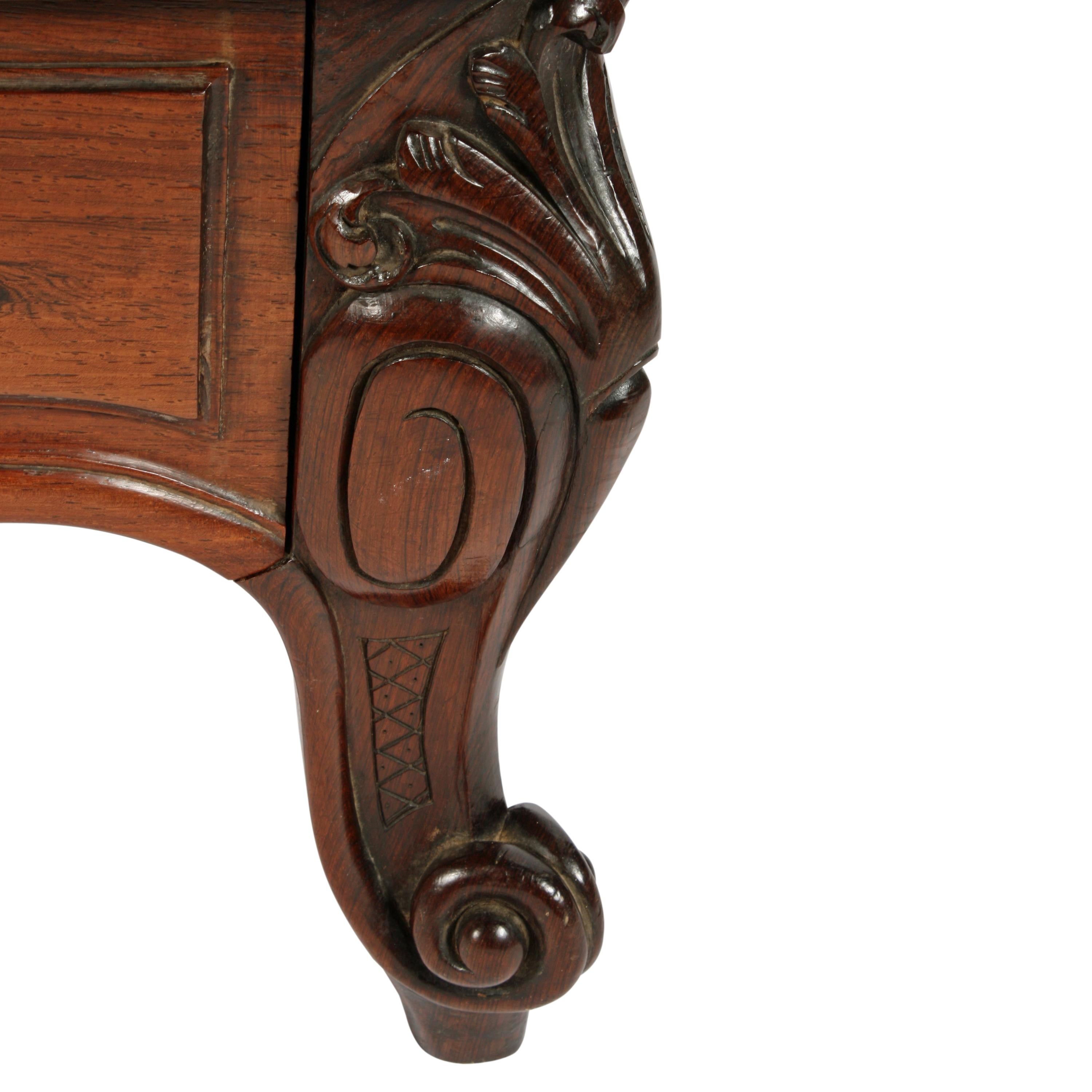 Maple 19th Century French Rosewood Armoire For Sale