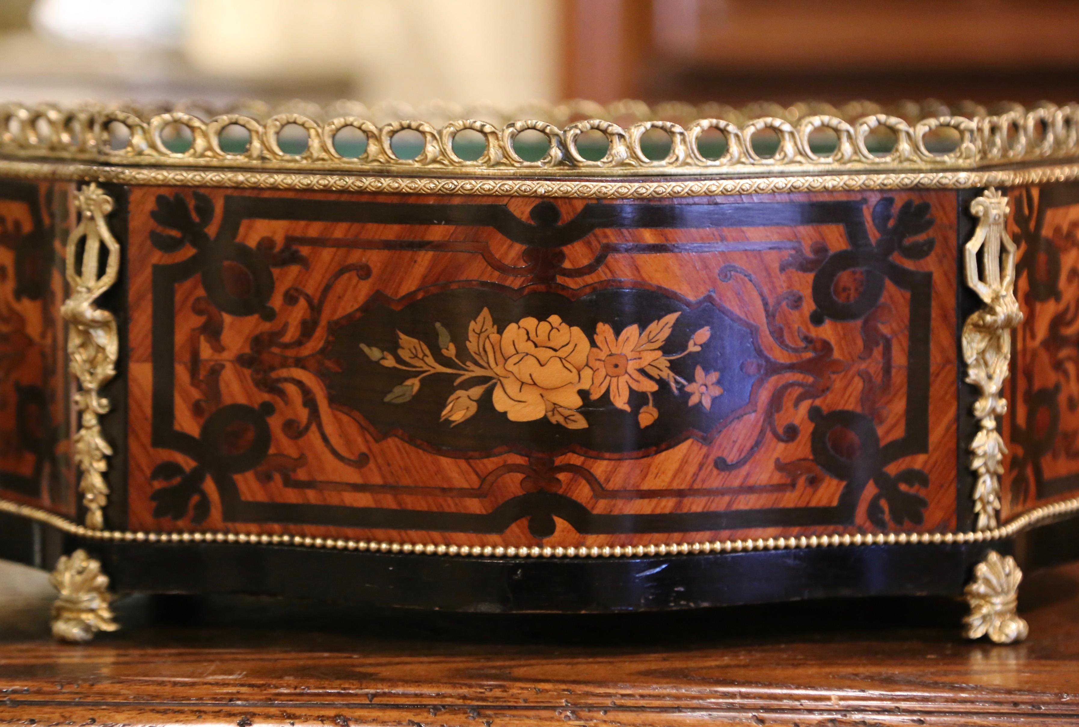 Napoleon III 19th Century French Rosewood Bombe Jardinière with Marquetry and Bronze Mounts