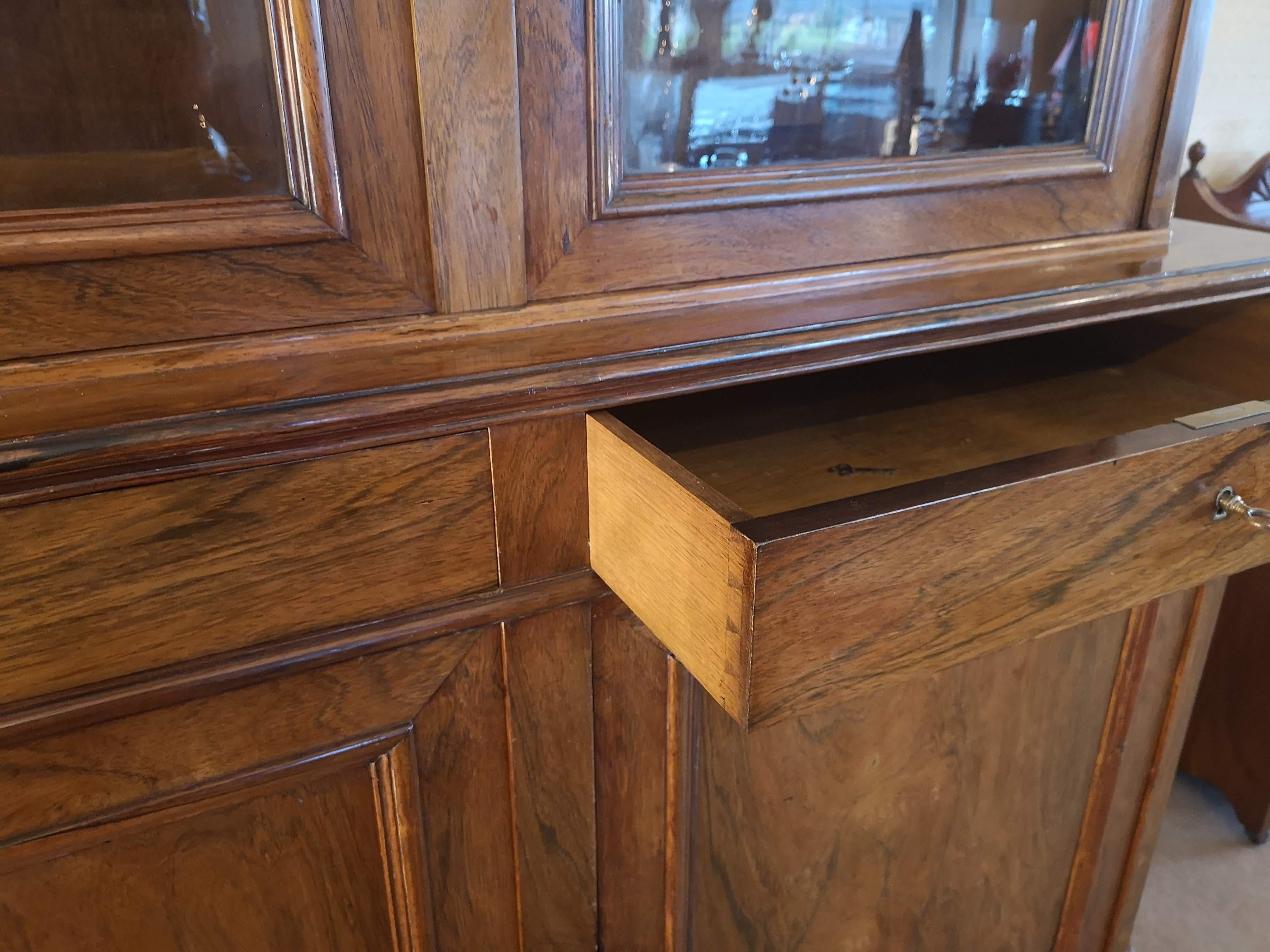 19th Century French Rosewood three doors bookcase For Sale 10
