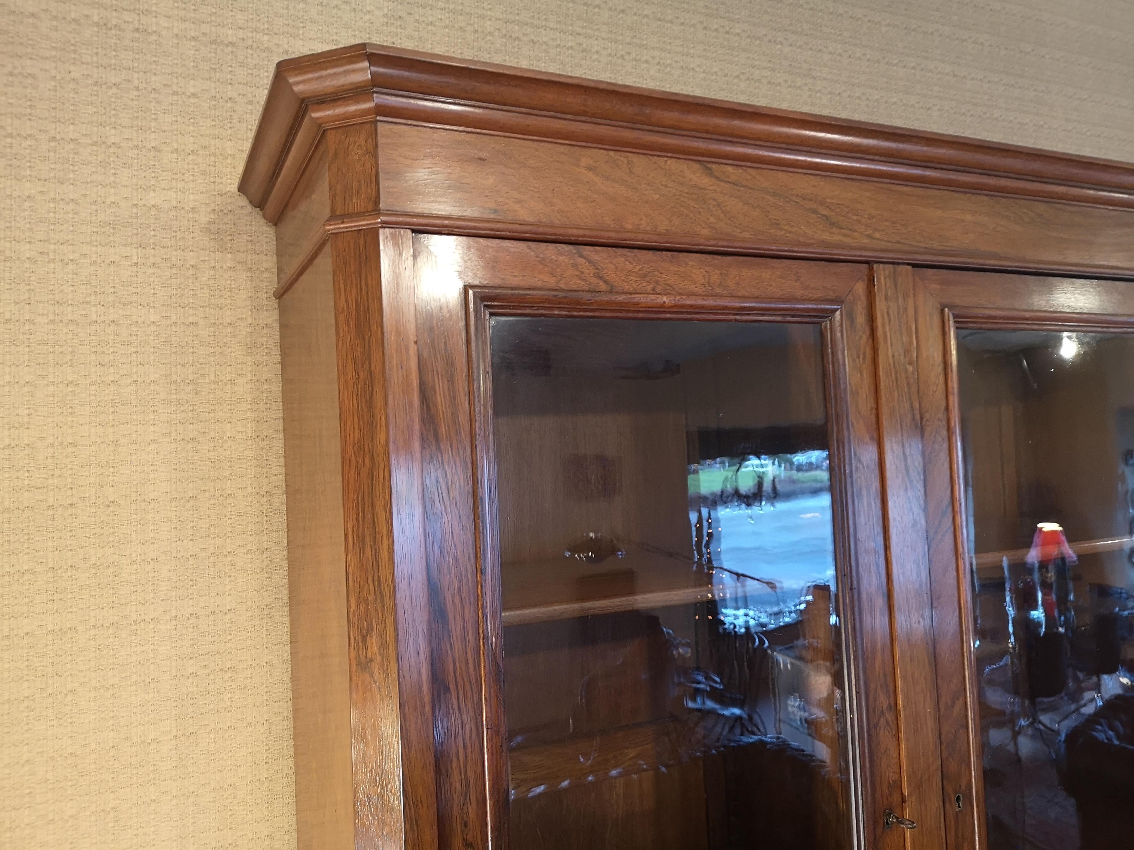 19th Century French Rosewood three doors bookcase For Sale 3