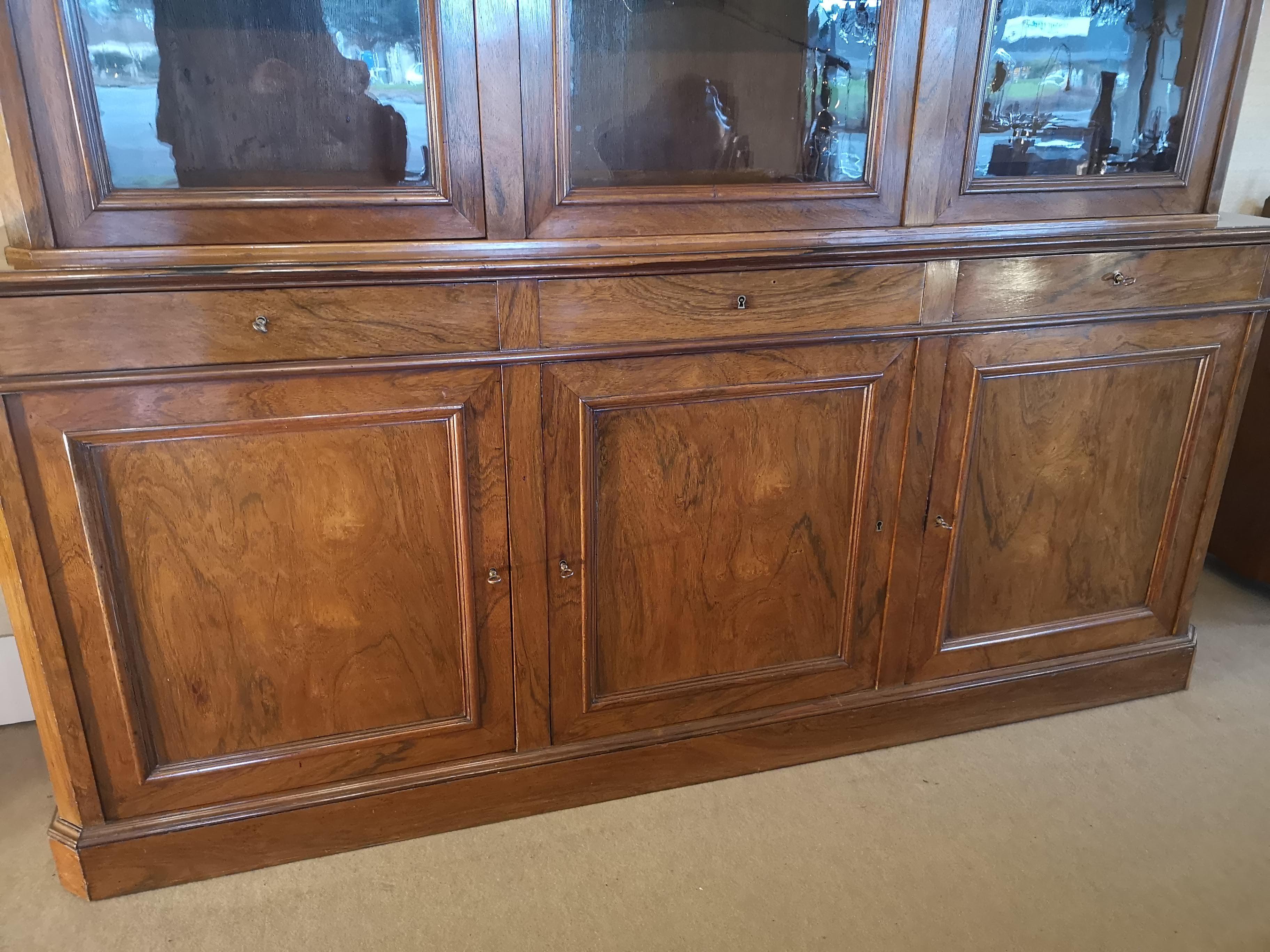 19th Century French Rosewood three doors bookcase For Sale 5