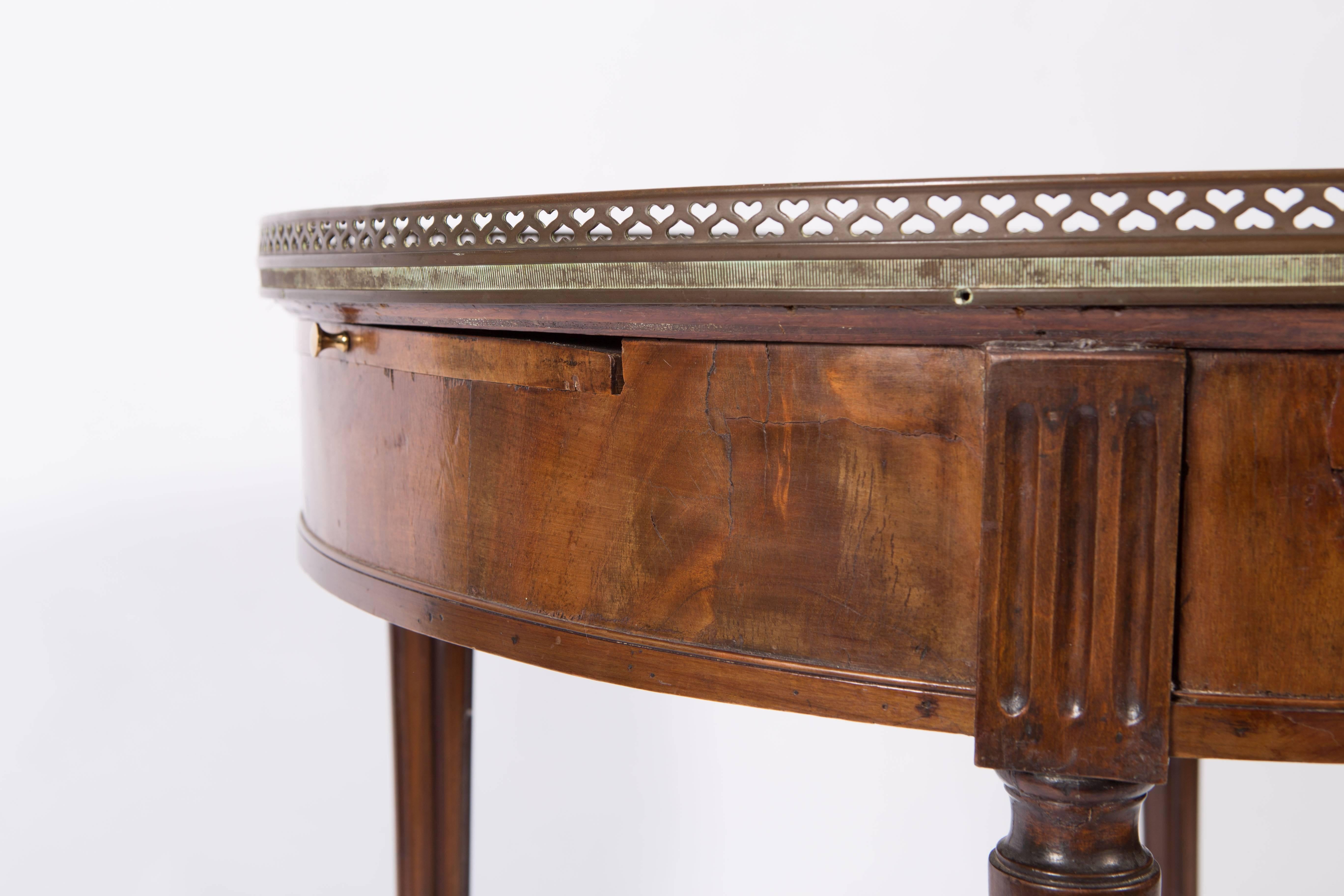 19th Century French Round Mahogany Side Table with Marble Top 10