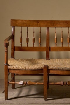 Banc de salle français du XIXe siècle, avec assise en jonc