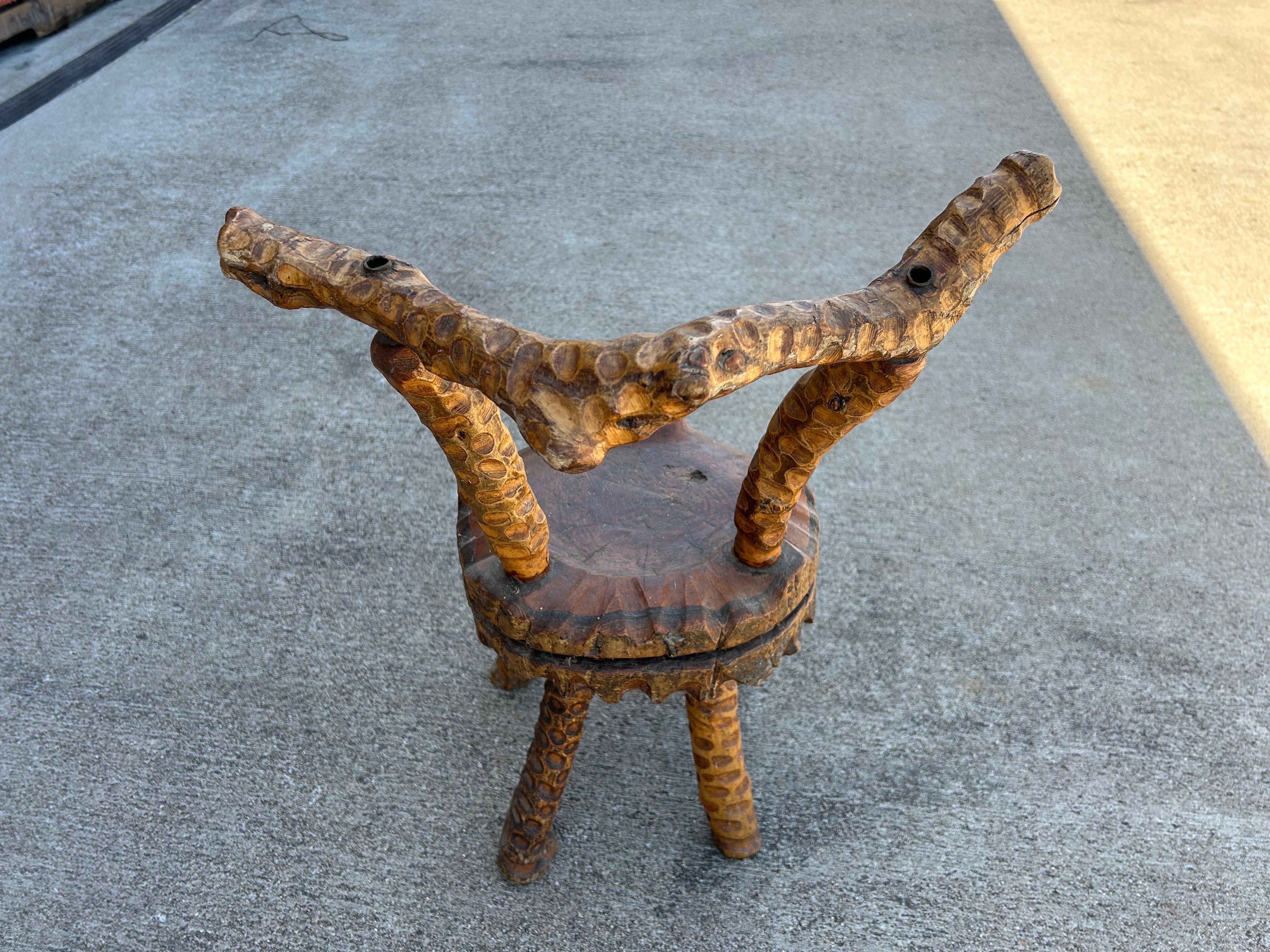 19th Century French Rustic Children’s Chair For Sale 6