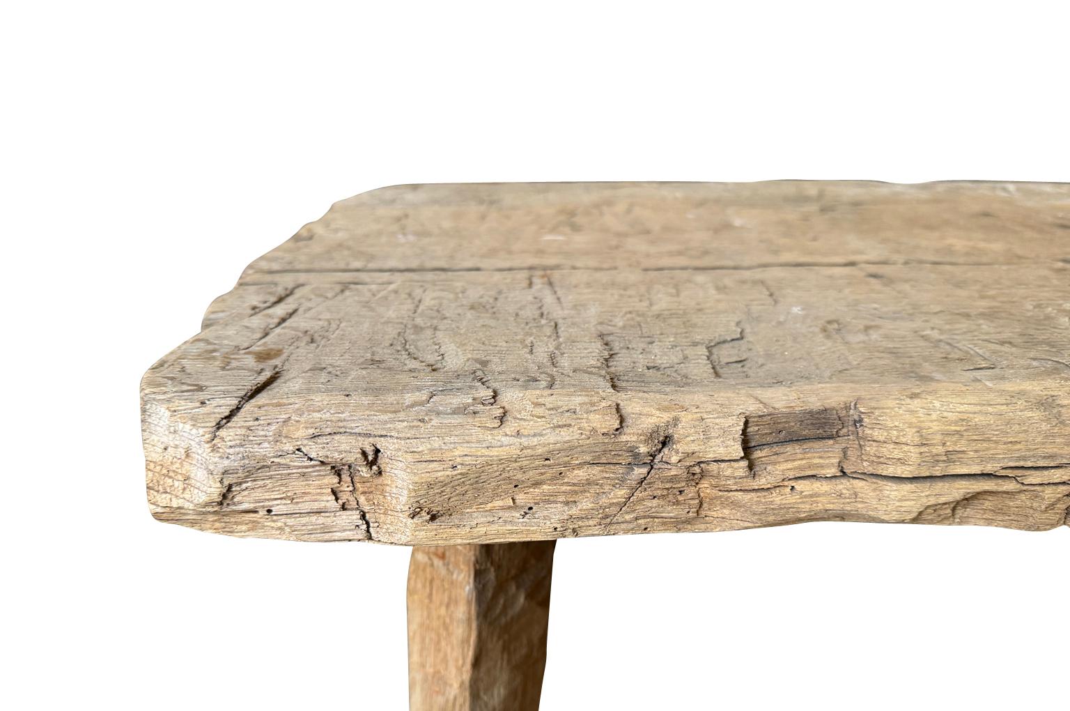 Pin Table rustique française du 19e siècle en vente