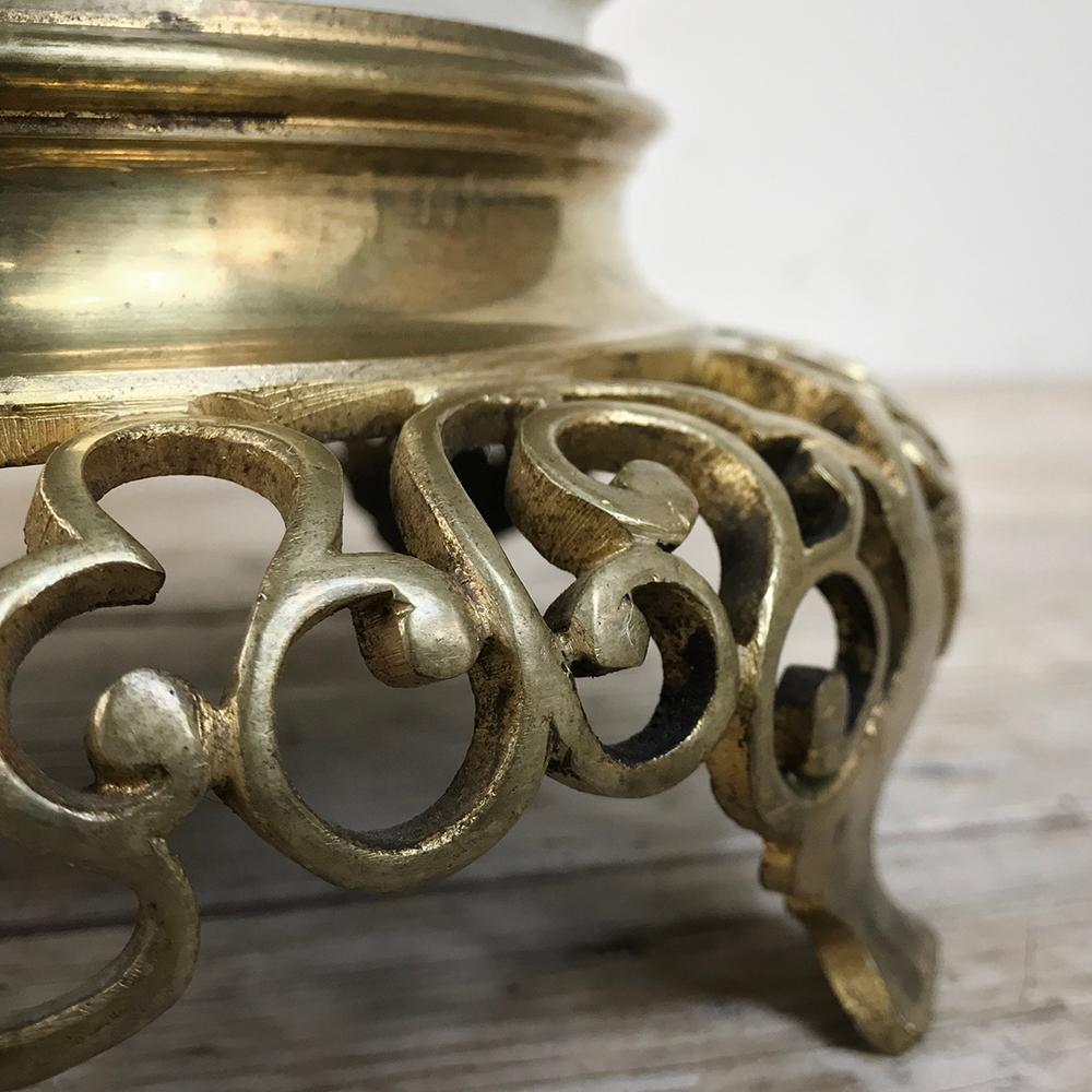 Lampe à poser en forme d'urne Satsuma du 19e siècle en vente 7