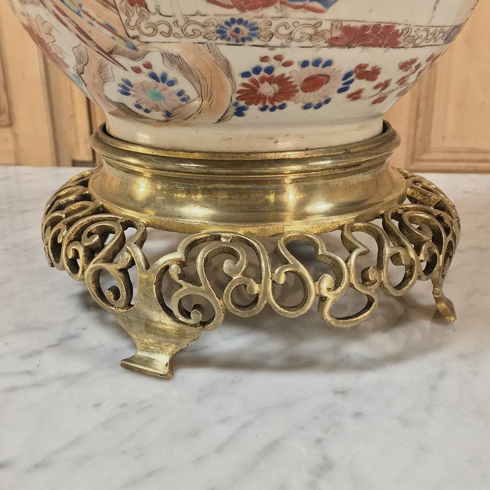 Lampe à poser en forme d'urne Satsuma du 19e siècle en vente 1