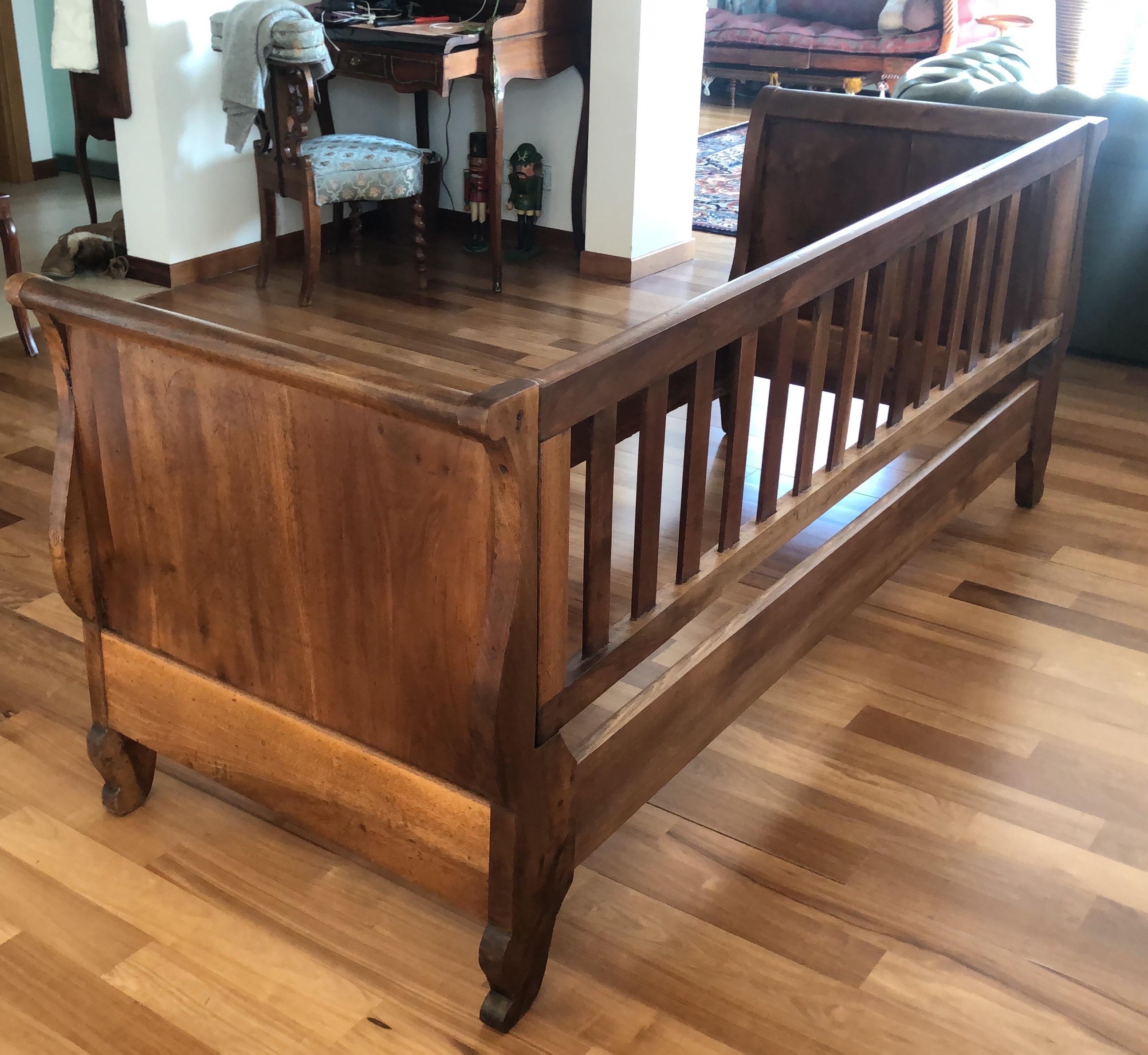 19th Century French Savoyard Hand Carved Walnut Bench Frame For Sale 3