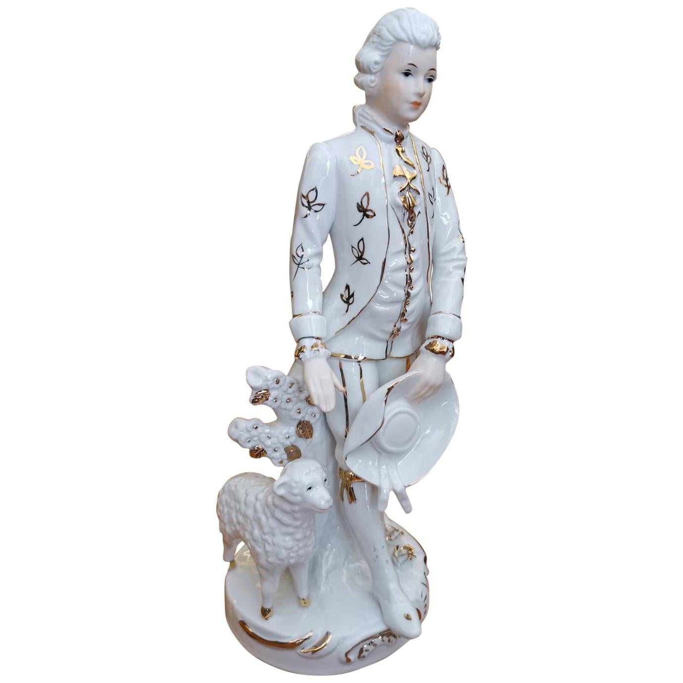 19th Century French Sculpture in White Porcelain with Golden Decorations
