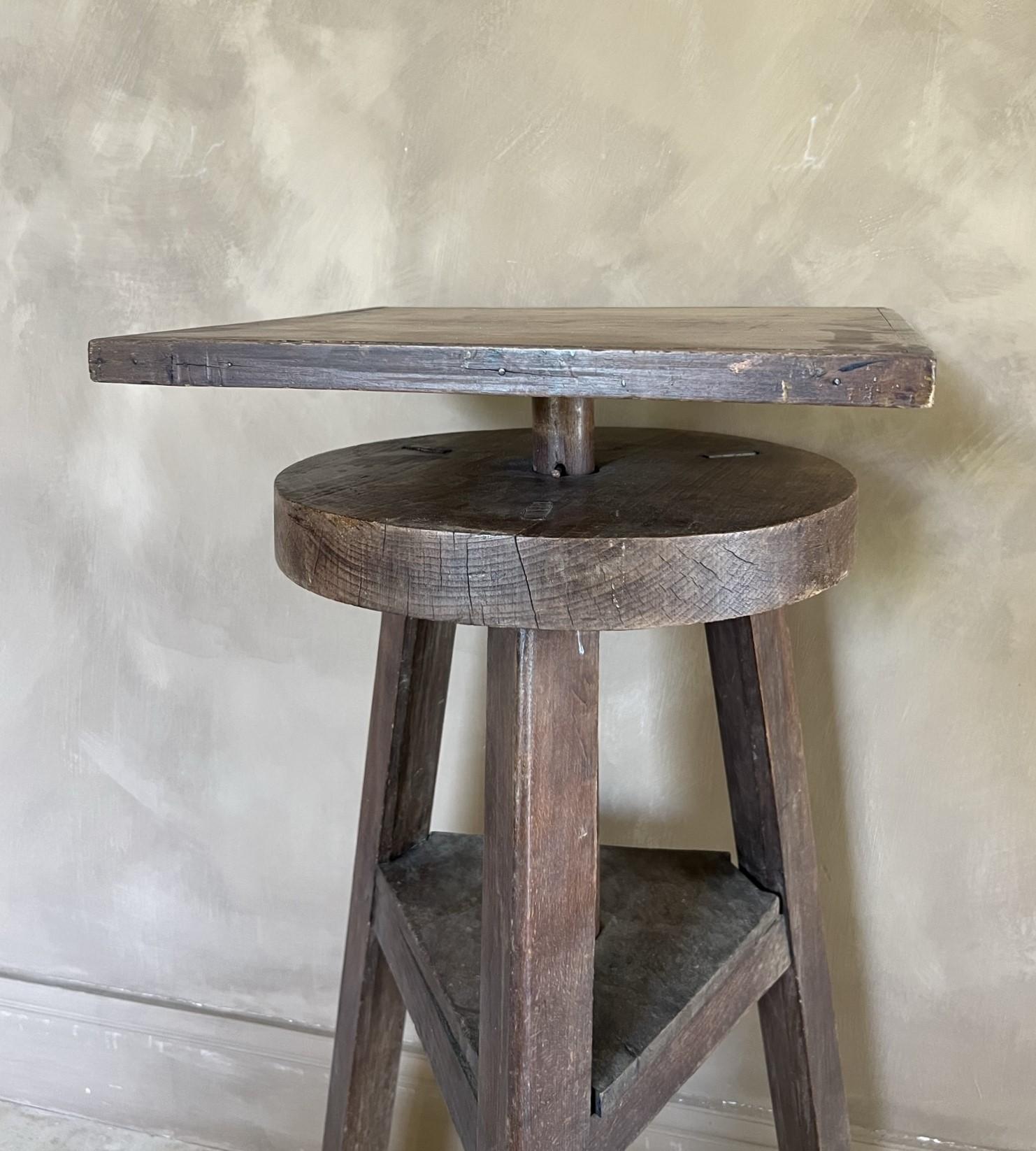 19th Century French Sculpture Stand For Sale 5