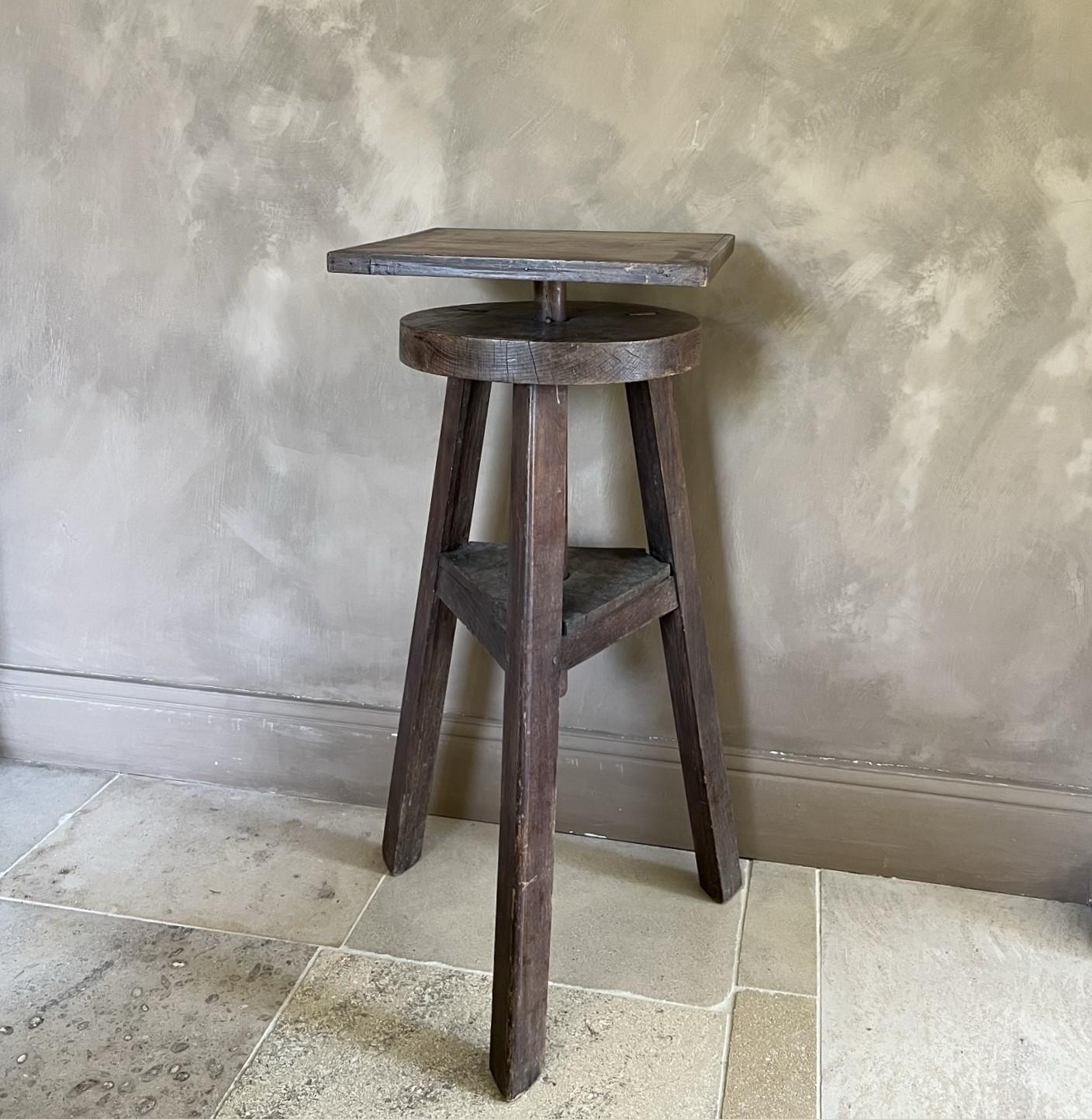 Hand-Crafted 19th Century French Sculpture Stand For Sale