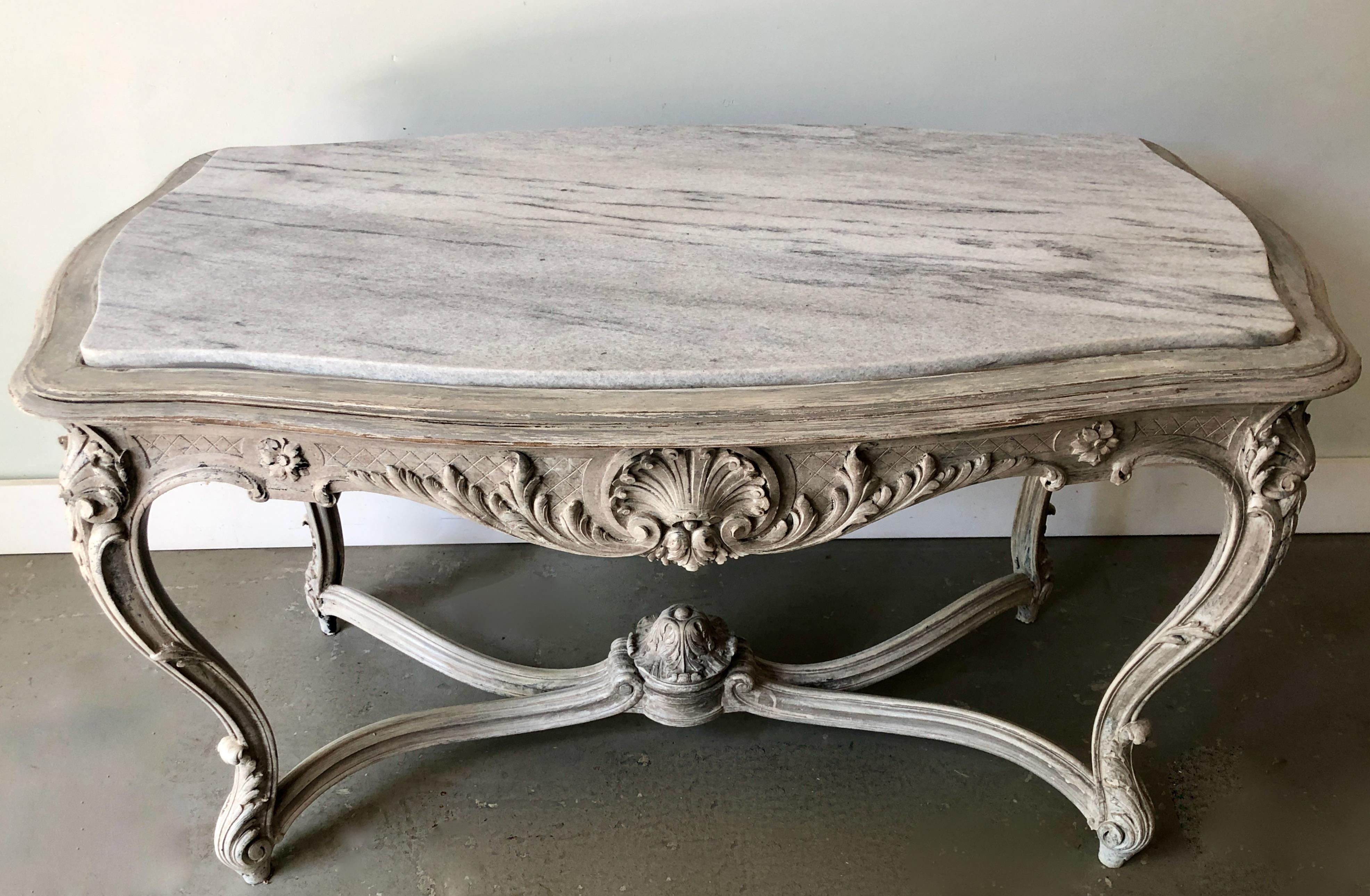 19th century French Serpentine Shaped Center Table In Good Condition In Charleston, SC