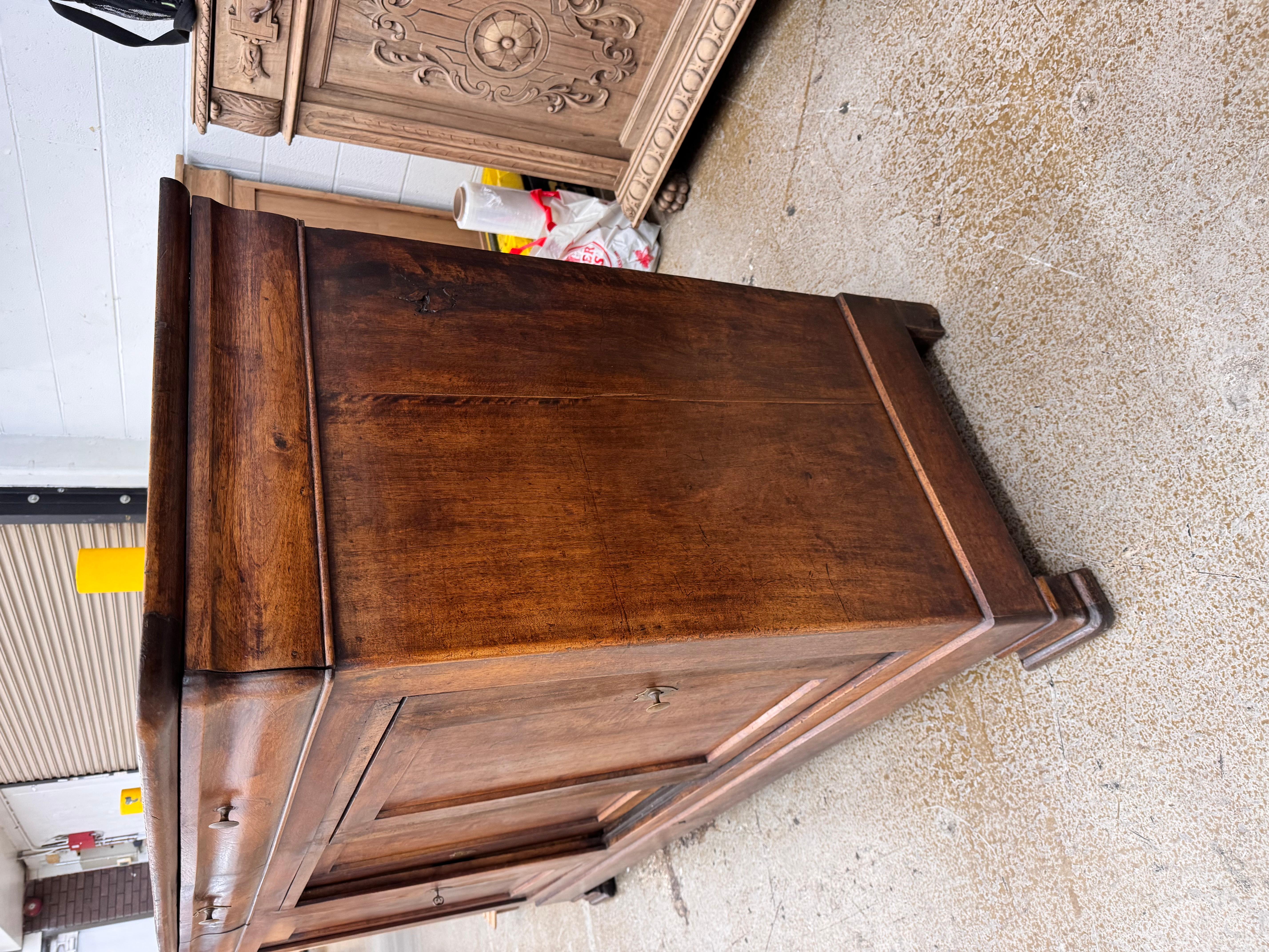 Legno Server francese del XIX secolo in vendita