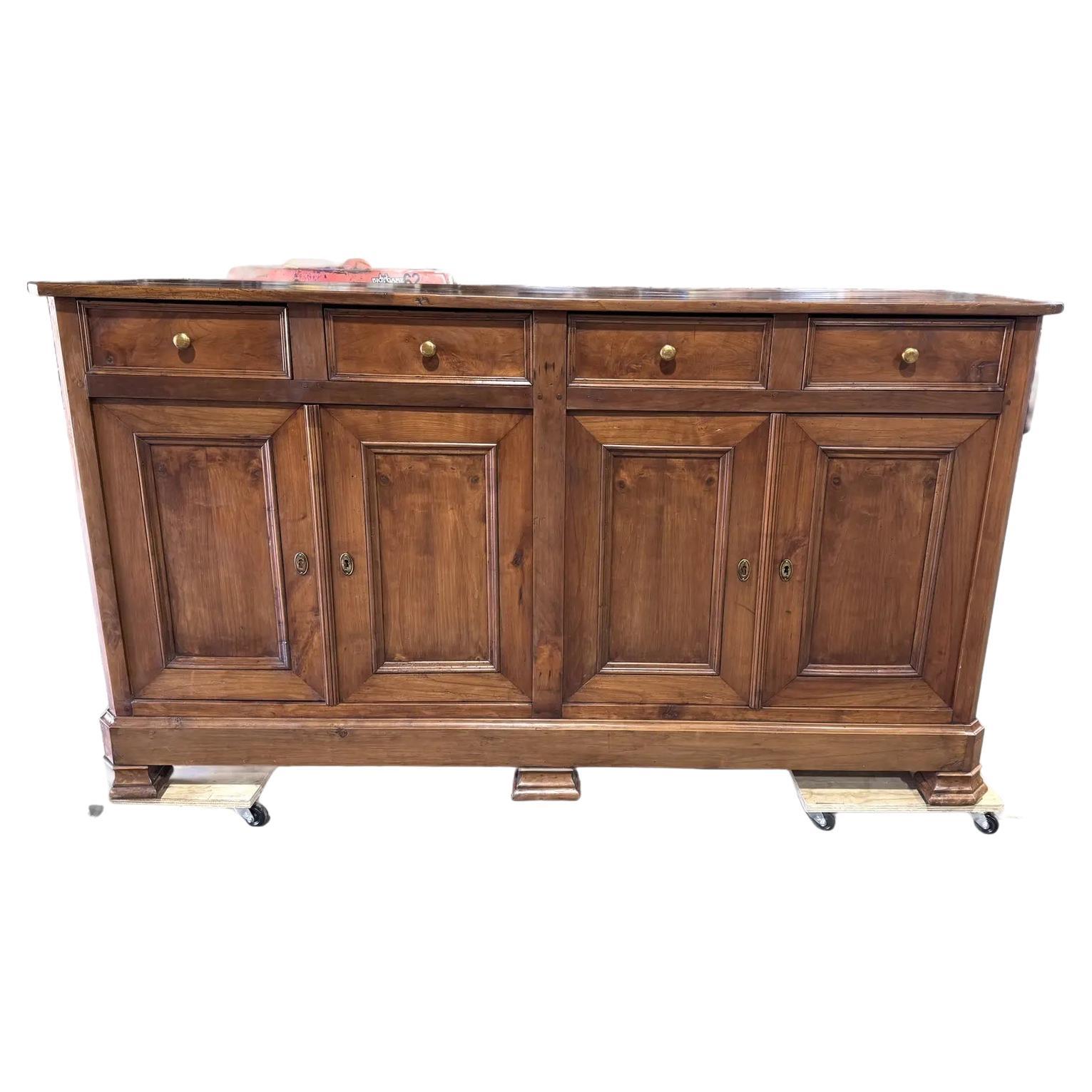 Serveur français du 19e siècle