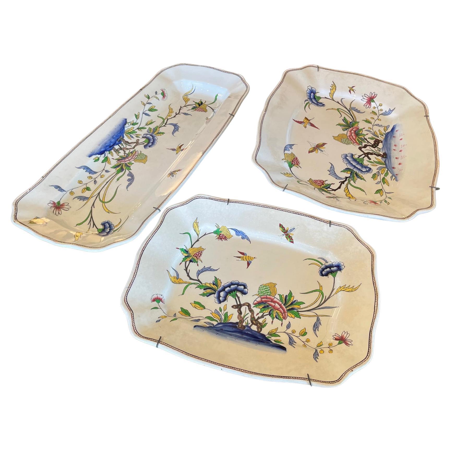 19th Century French Set of Three Sarreguemines Faience Platter For Sale