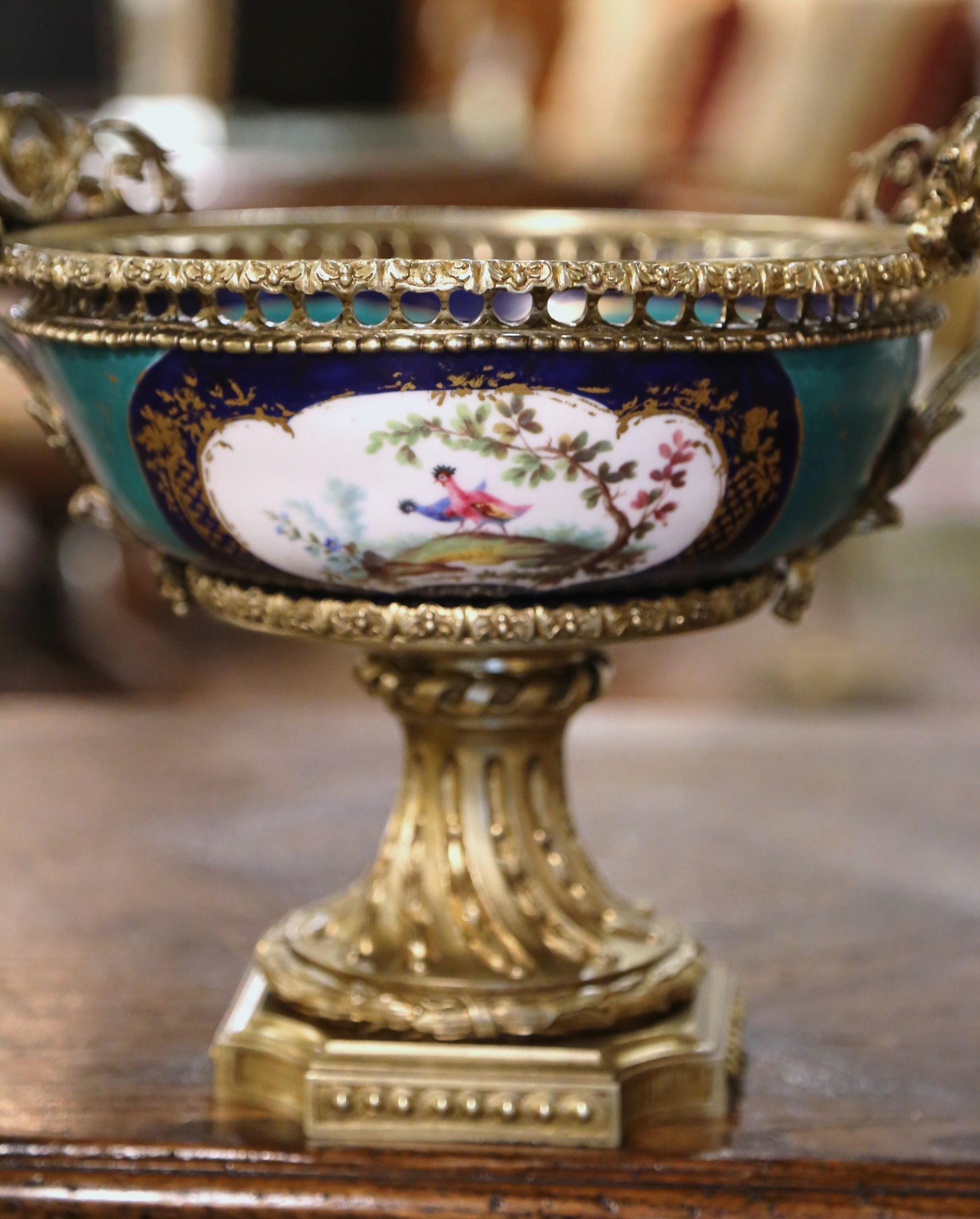 19th Century French Sevres Bronze Dore and Hand Painted Porcelain Jardinière  For Sale 5