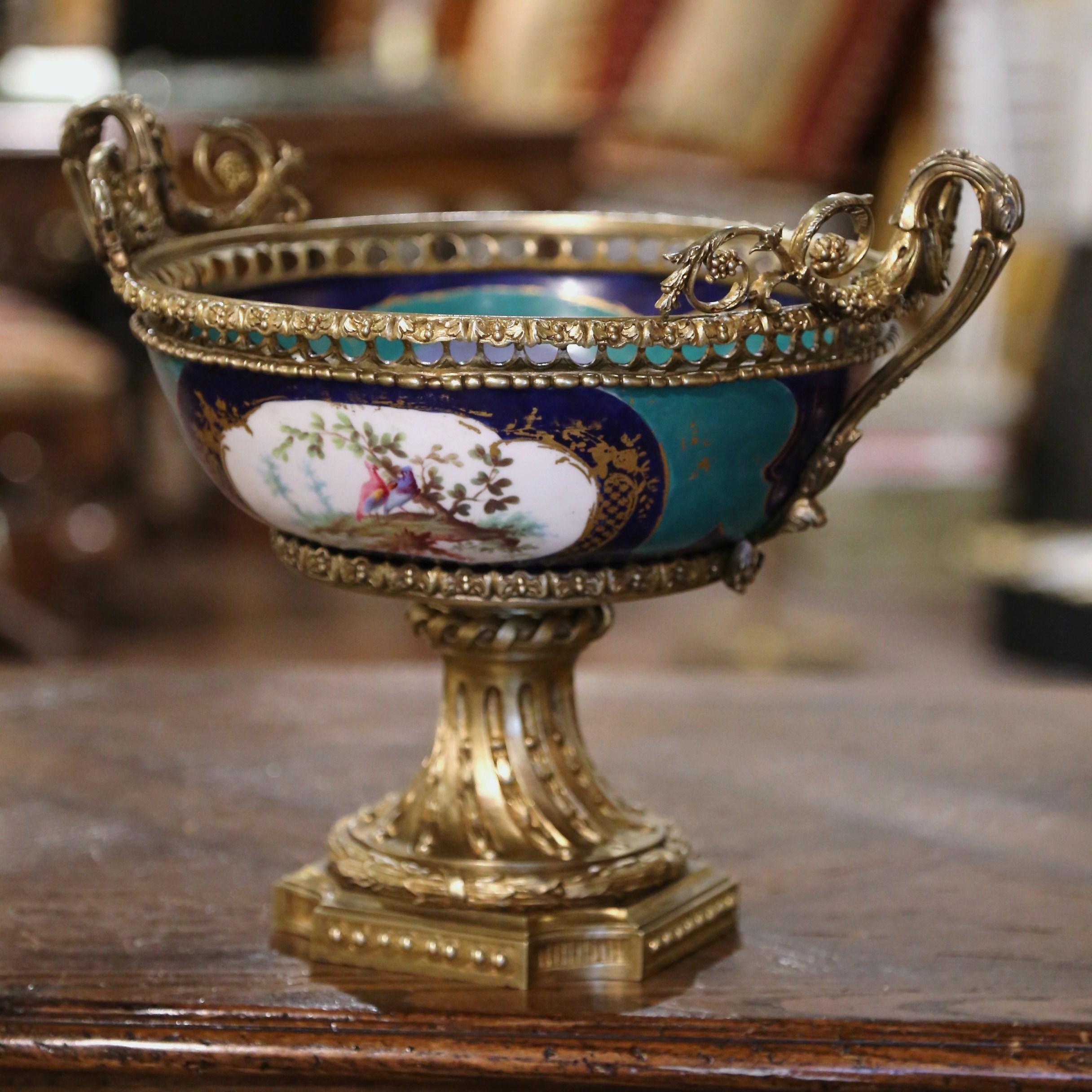 19th Century French Sevres Bronze Dore and Hand Painted Porcelain Jardinière  For Sale 6