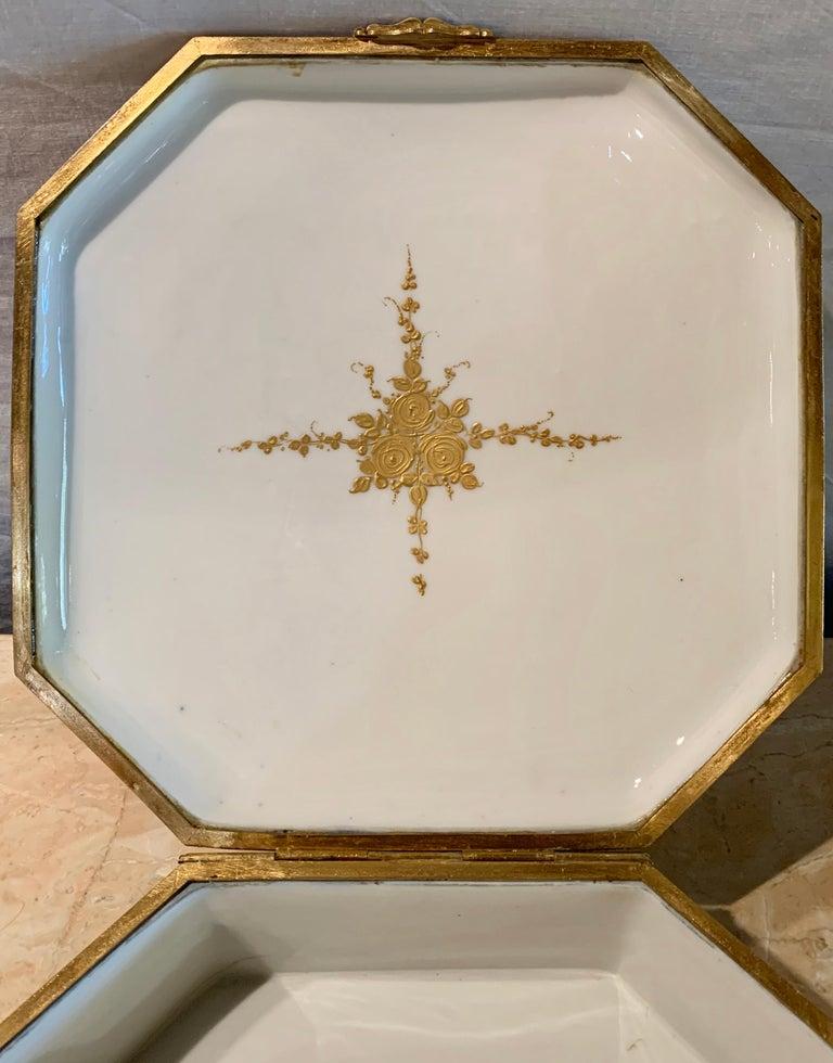 19th Century French Sèvres Cobalt Porcelain and Gilt Bronze Casket Jewelry Box 5