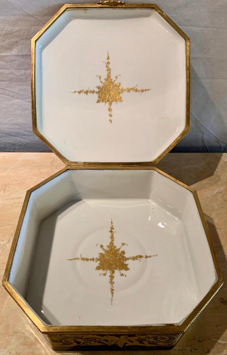 19th Century French Sèvres Cobalt Porcelain and Gilt Bronze Casket Jewelry Box 3