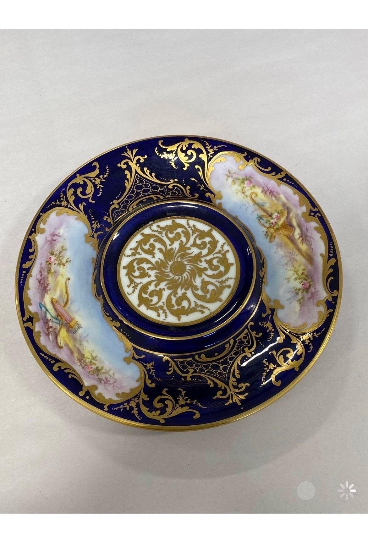 19th Century French Sevres Style Cobalt Porcelain Lidded “Courting” Dish For Sale 4