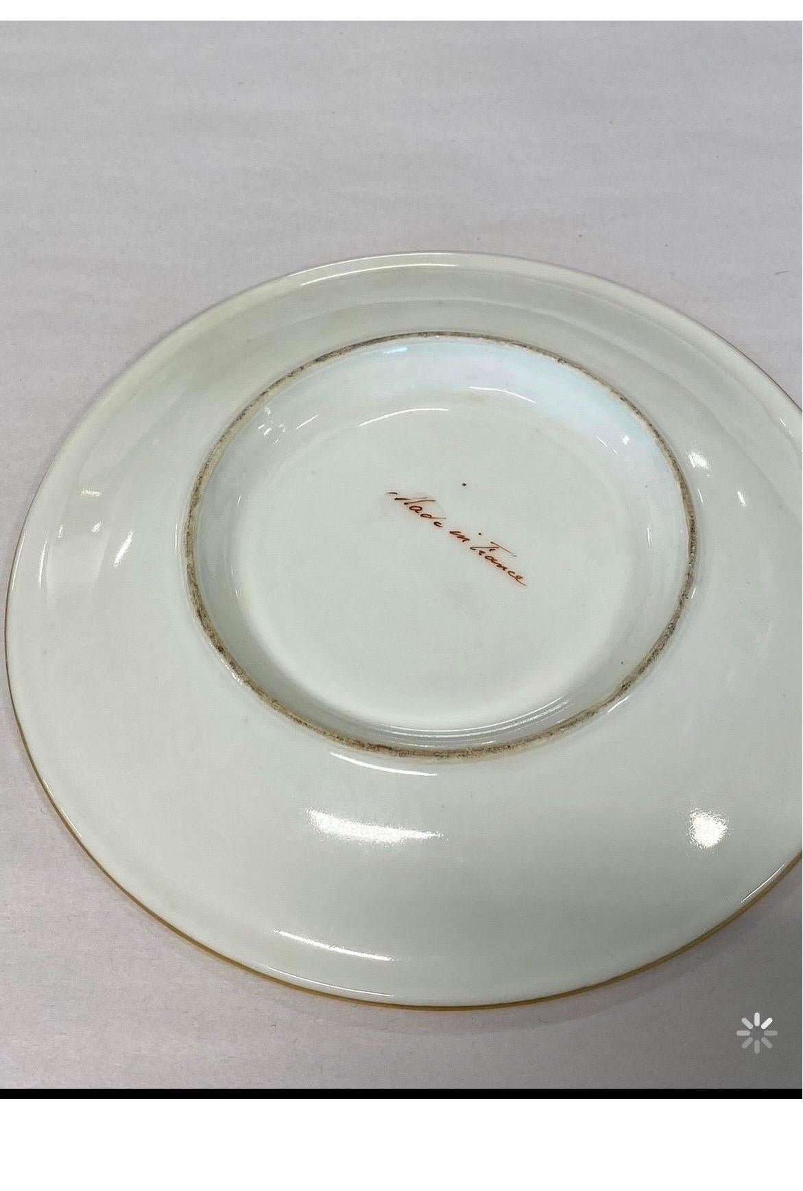 Plat à cour à couvercle en porcelaine de cobalt de style Sèvres du 19e siècle en vente 4