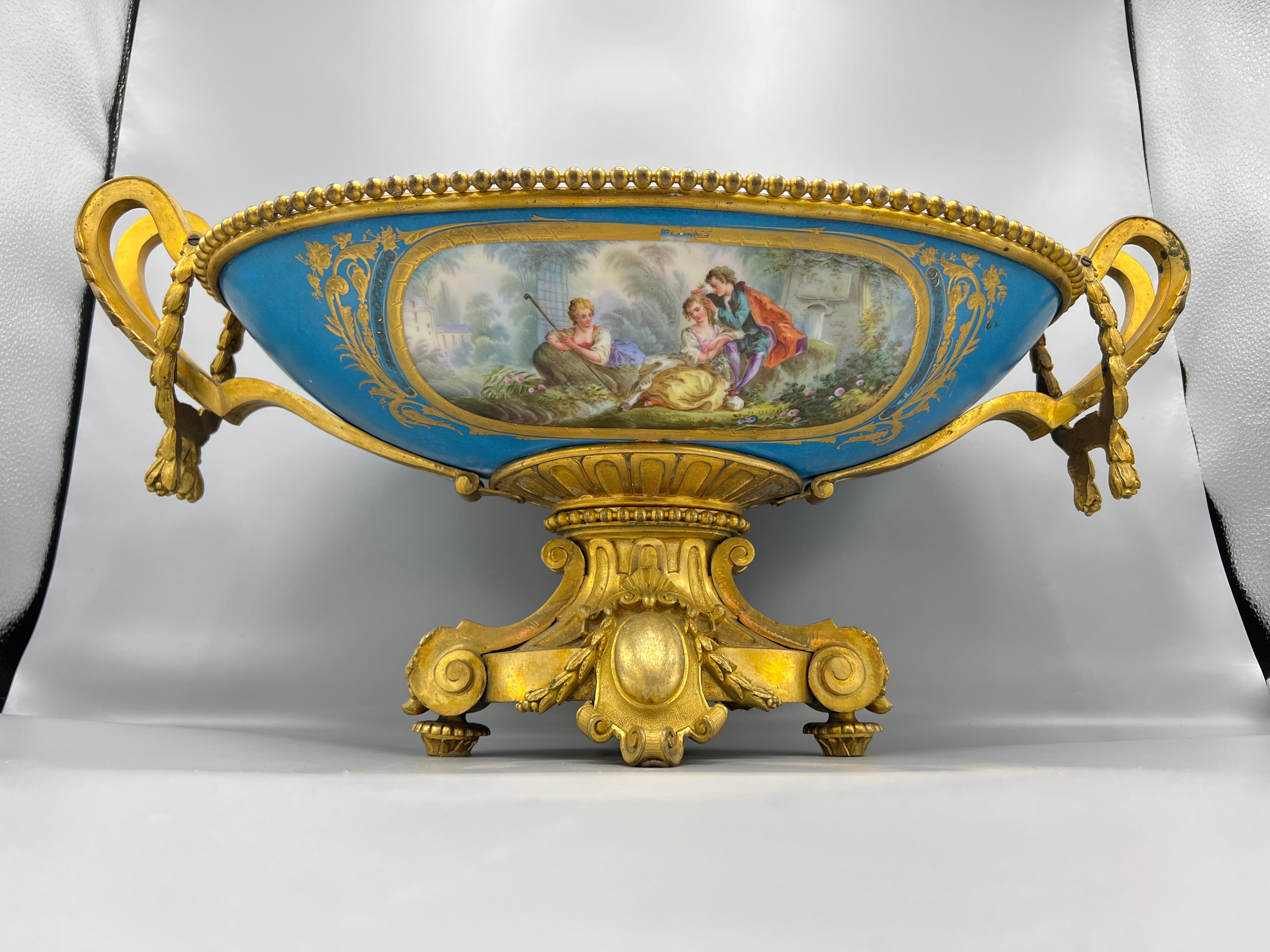 19th Century French Sevres Style Gilt Bronze and Porcelain Centerpiece Bowl In Good Condition In New York, NY